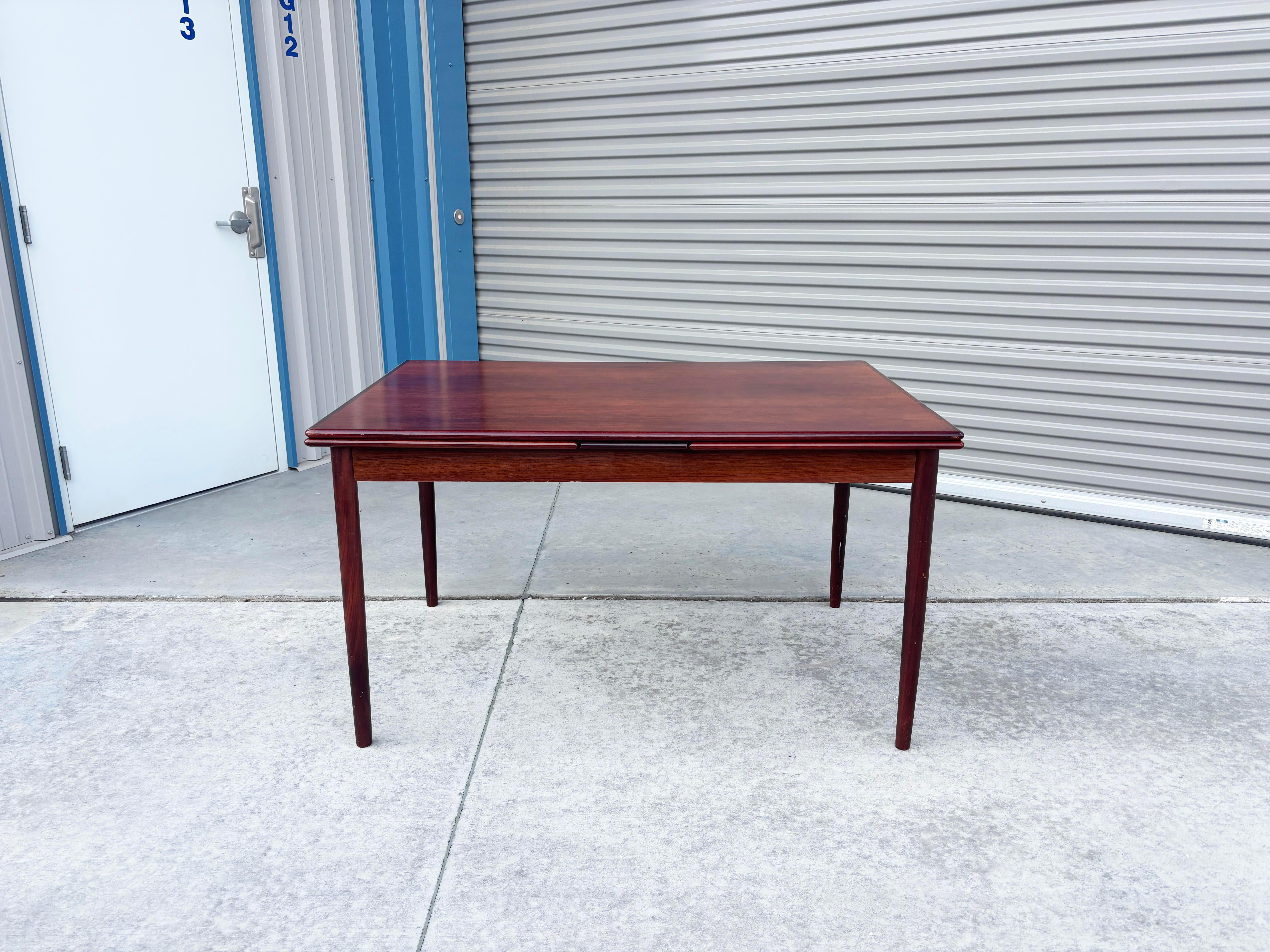 Mid-Century Modern 1960s Danish Modern Teak Extendable Dining Table by Am Mobler For Sale
