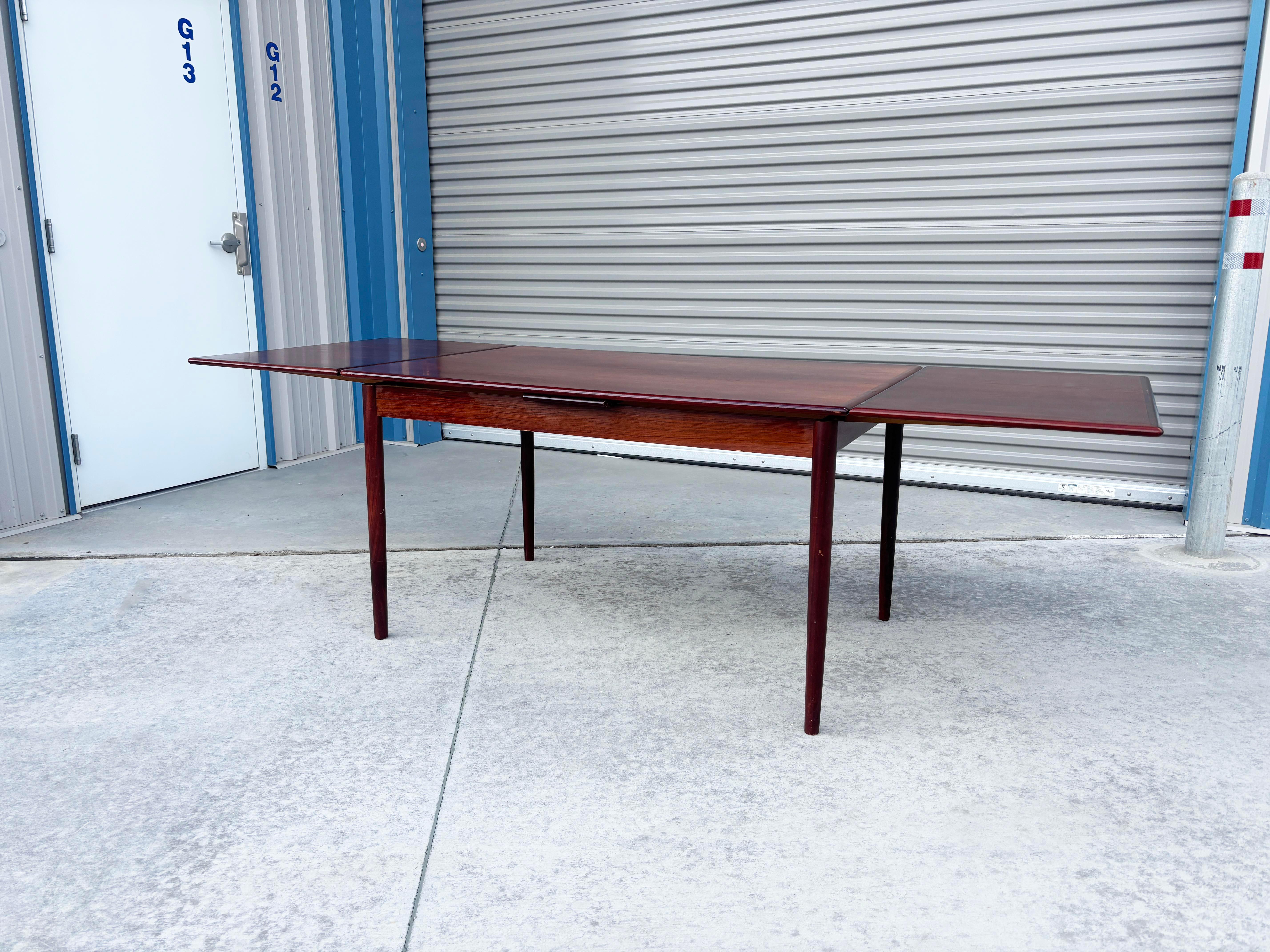 1960s Danish Modern Teak Extendable Dining Table by Am Mobler For Sale 4