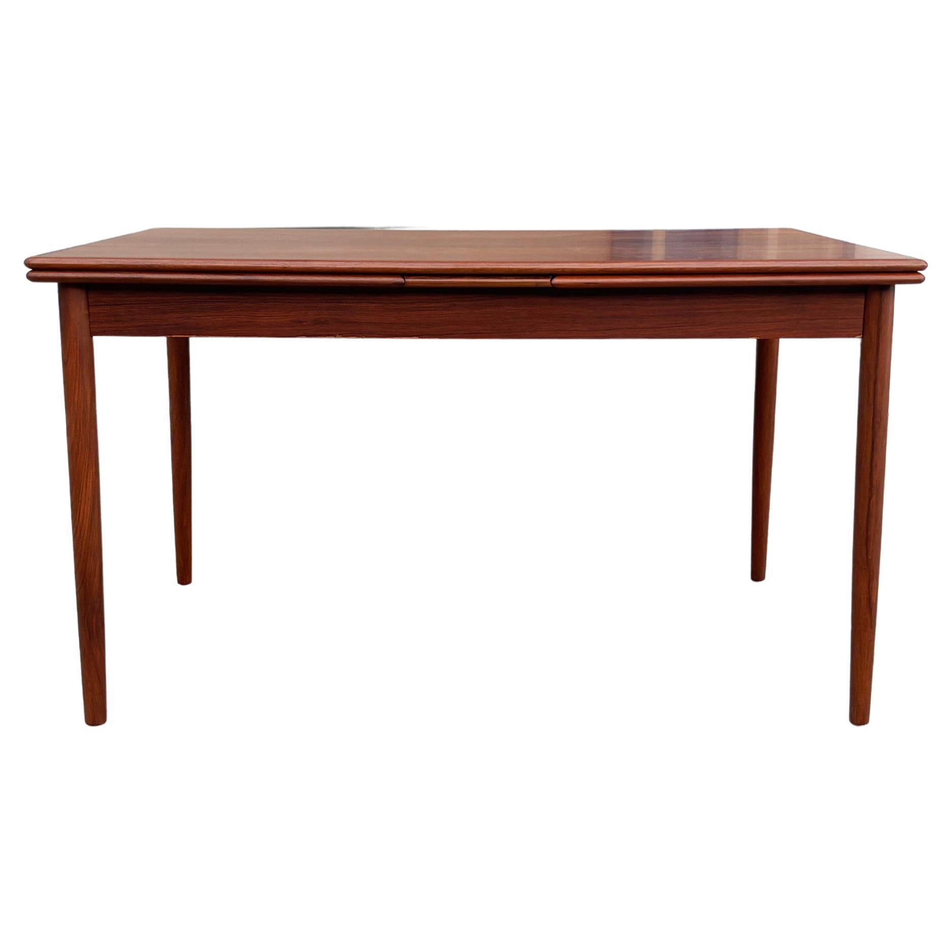 1960s Danish Modern Teak Extendable Dining Table (Refinished) For Sale