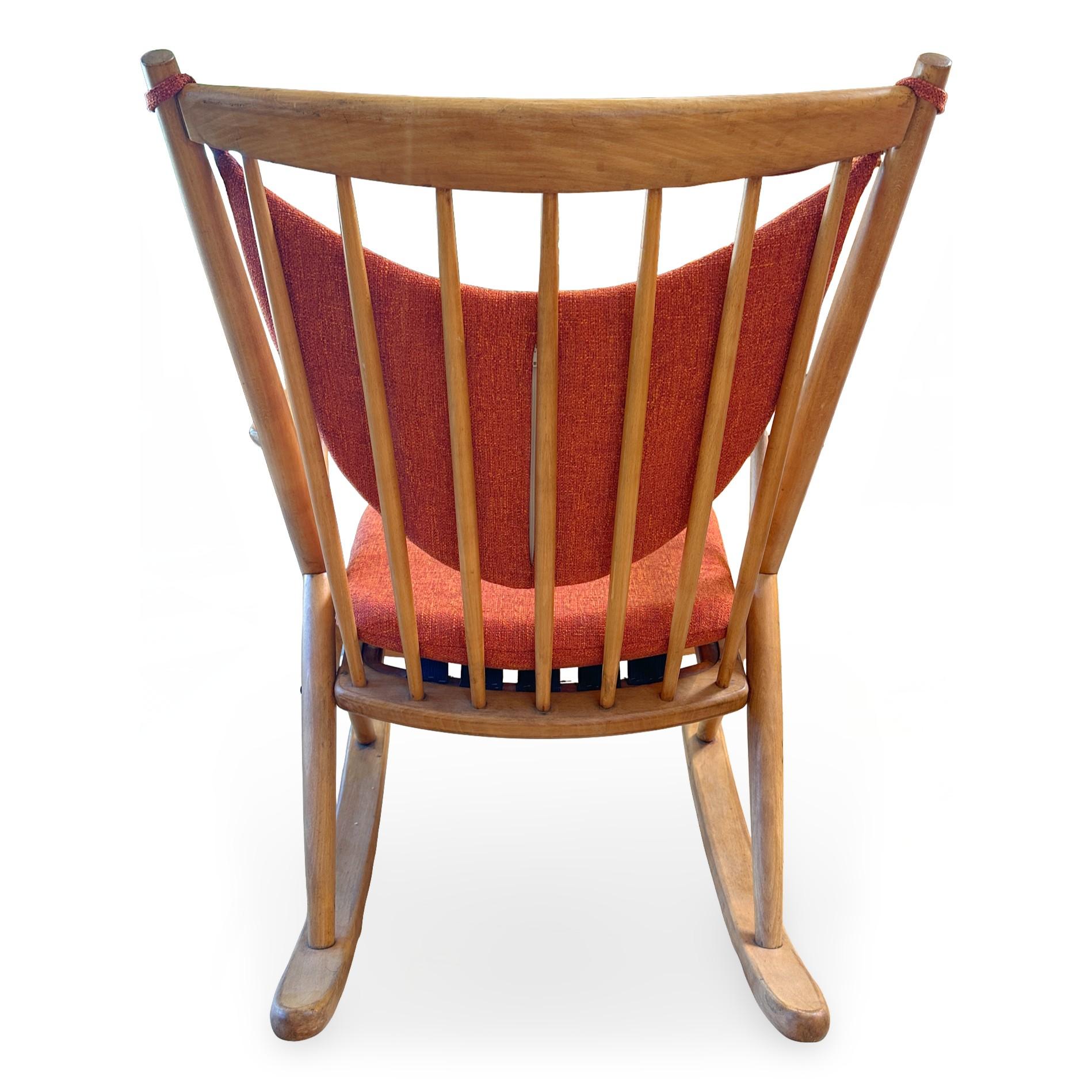 Chaise à bascule danoise moderne des années 1960, modèle 182 de Frank Reenskaug pour Bramin en vente 3
