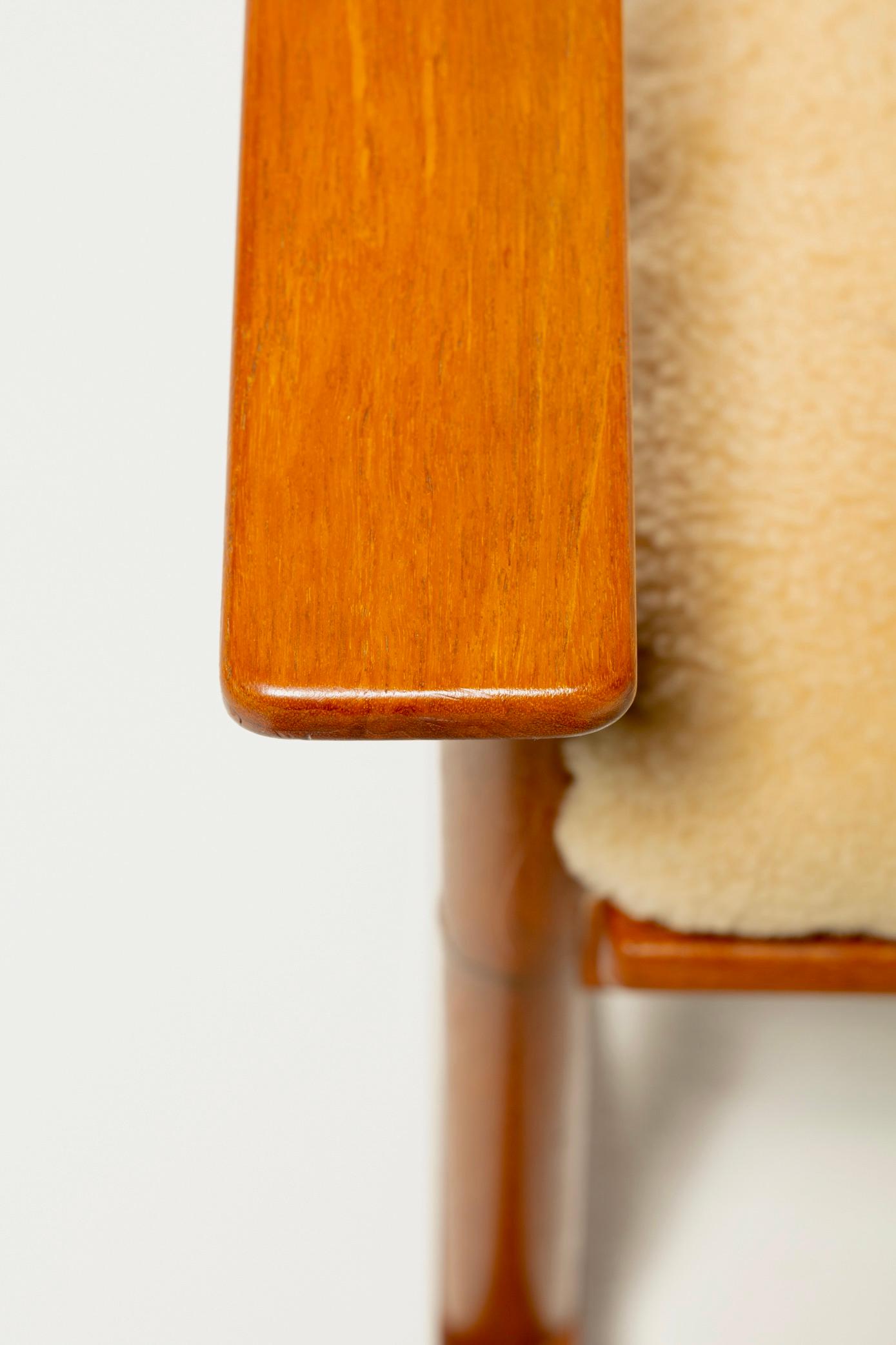 1960s Danish Modern Teak Rocking Chair by Hans Olsen in Plush Cream Shearling For Sale 10