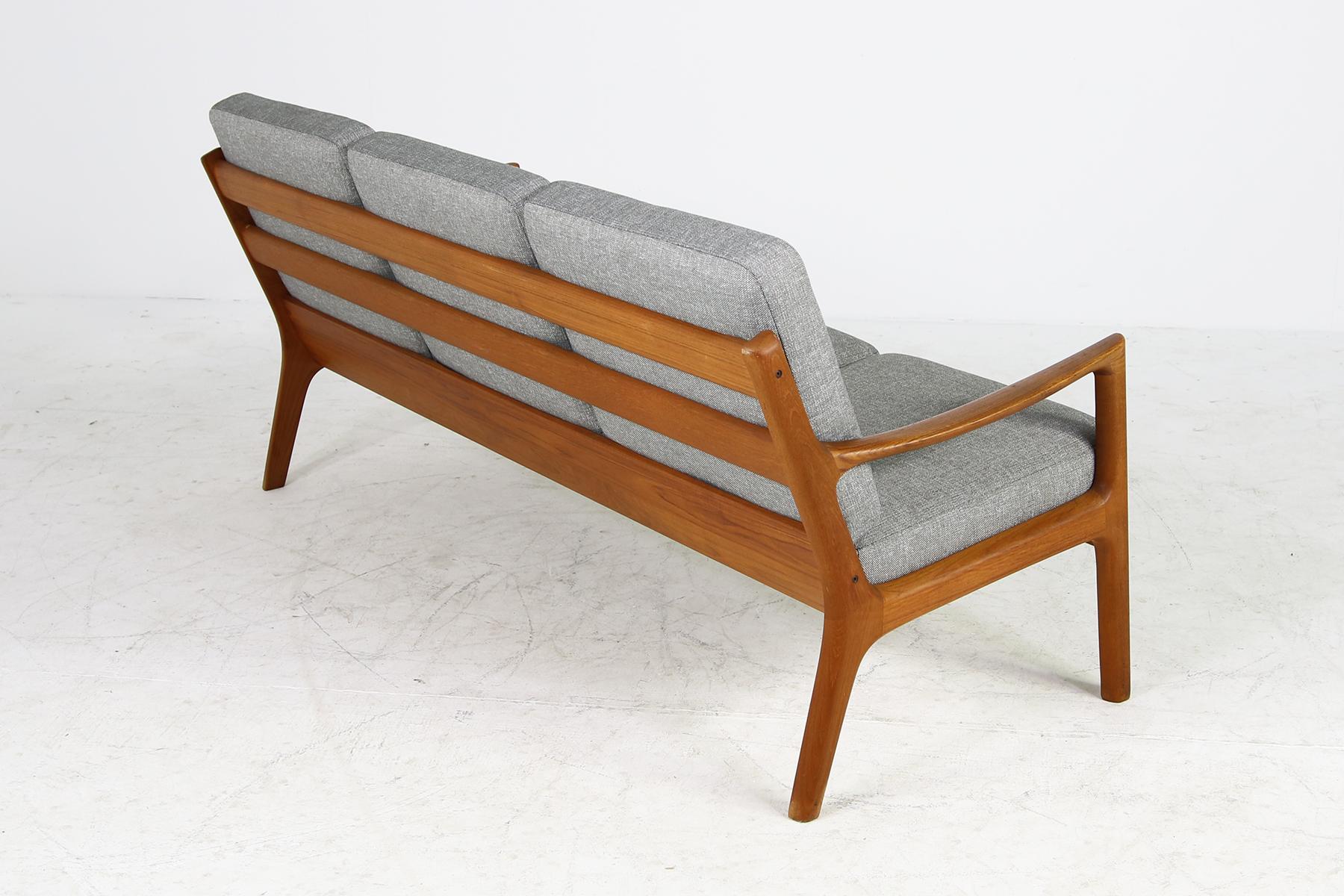 1960s Danish Modern Teak Sofa by Ole Wanscher for France & Son Denmark In Good Condition In Hamminkeln, DE