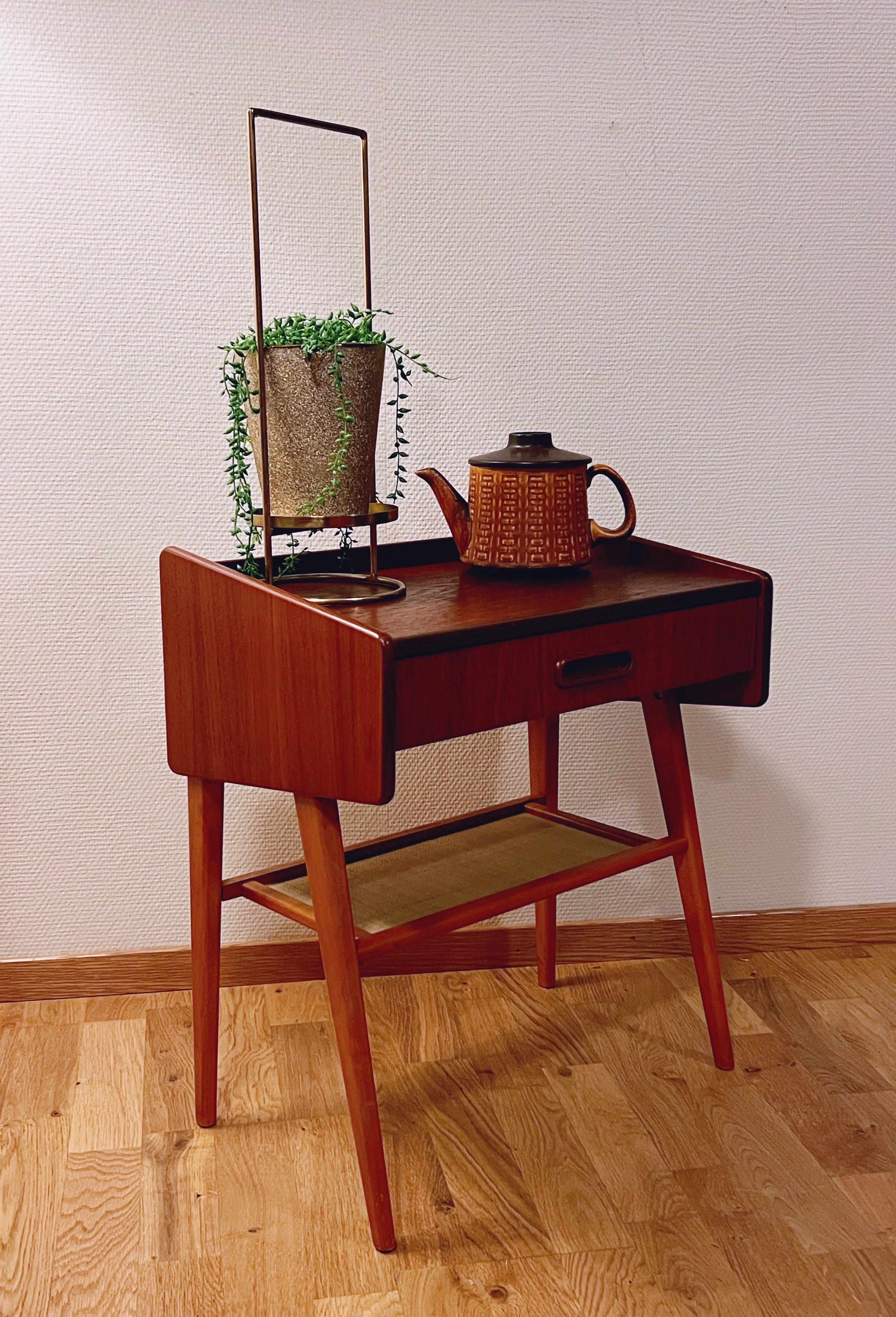 No.1 of 2 Danish/Nordic Teak Night Stand with woven rattan under shelf,  1960s In Good Condition For Sale In Skien, NO