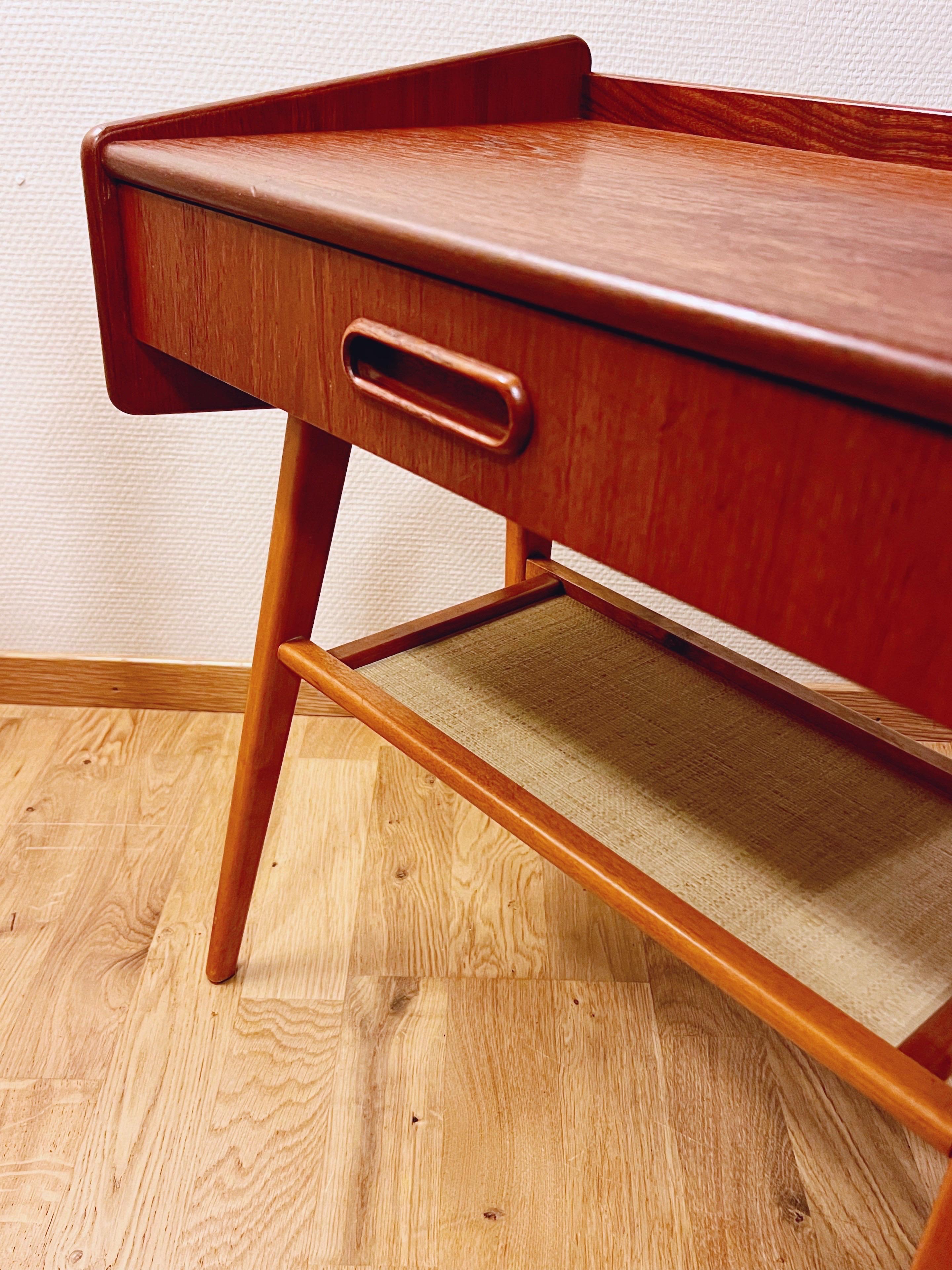 No.1 of 2 Danish/Nordic Teak Night Stand with woven rattan under shelf,  1960s For Sale 2