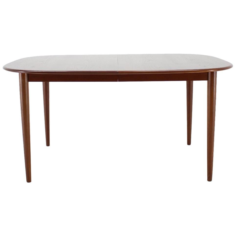 1960s Danish Oval Teak Extendable Table