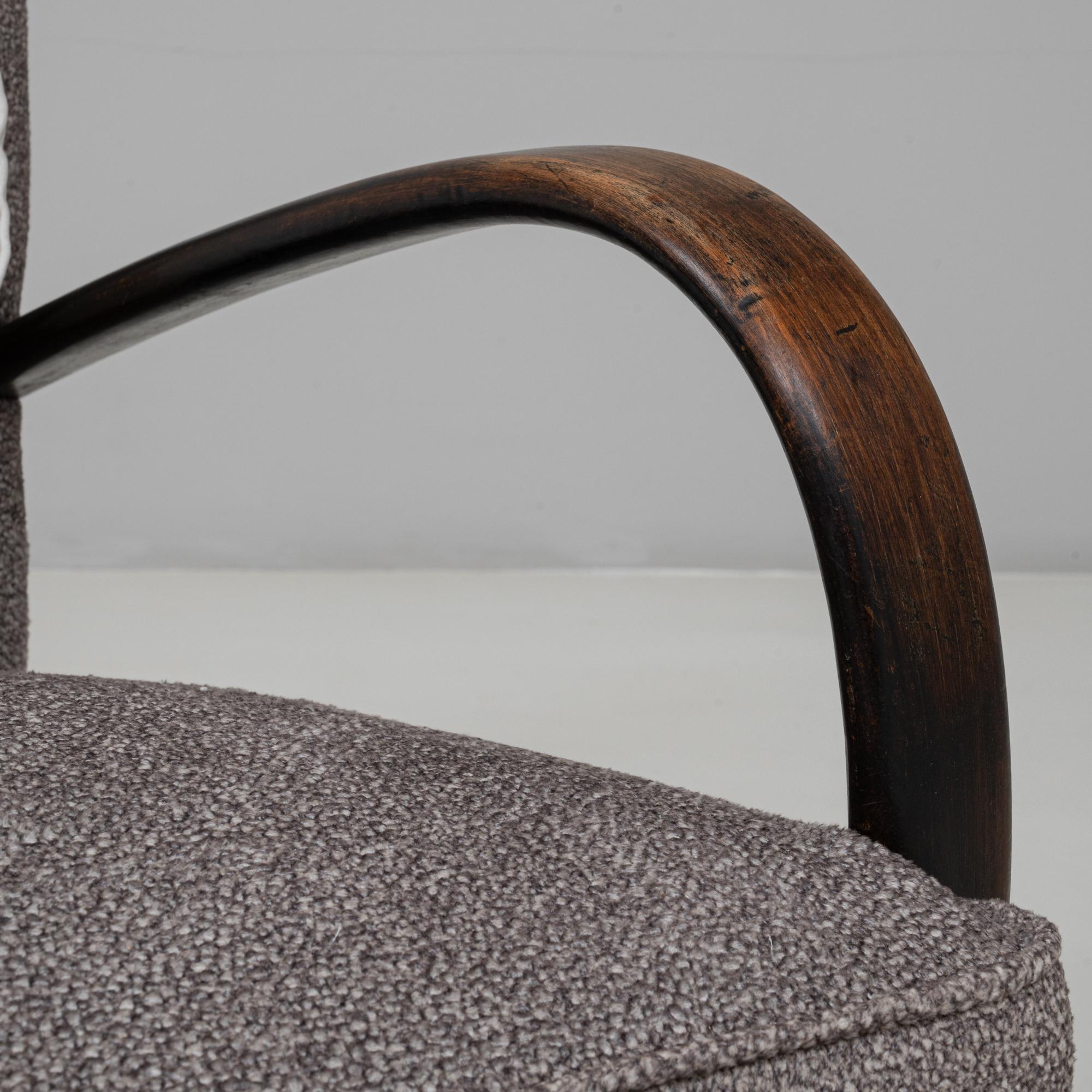 1960s Danish Pair of Art Deco Upholstered Armchairs With Round Pillows en venta 4
