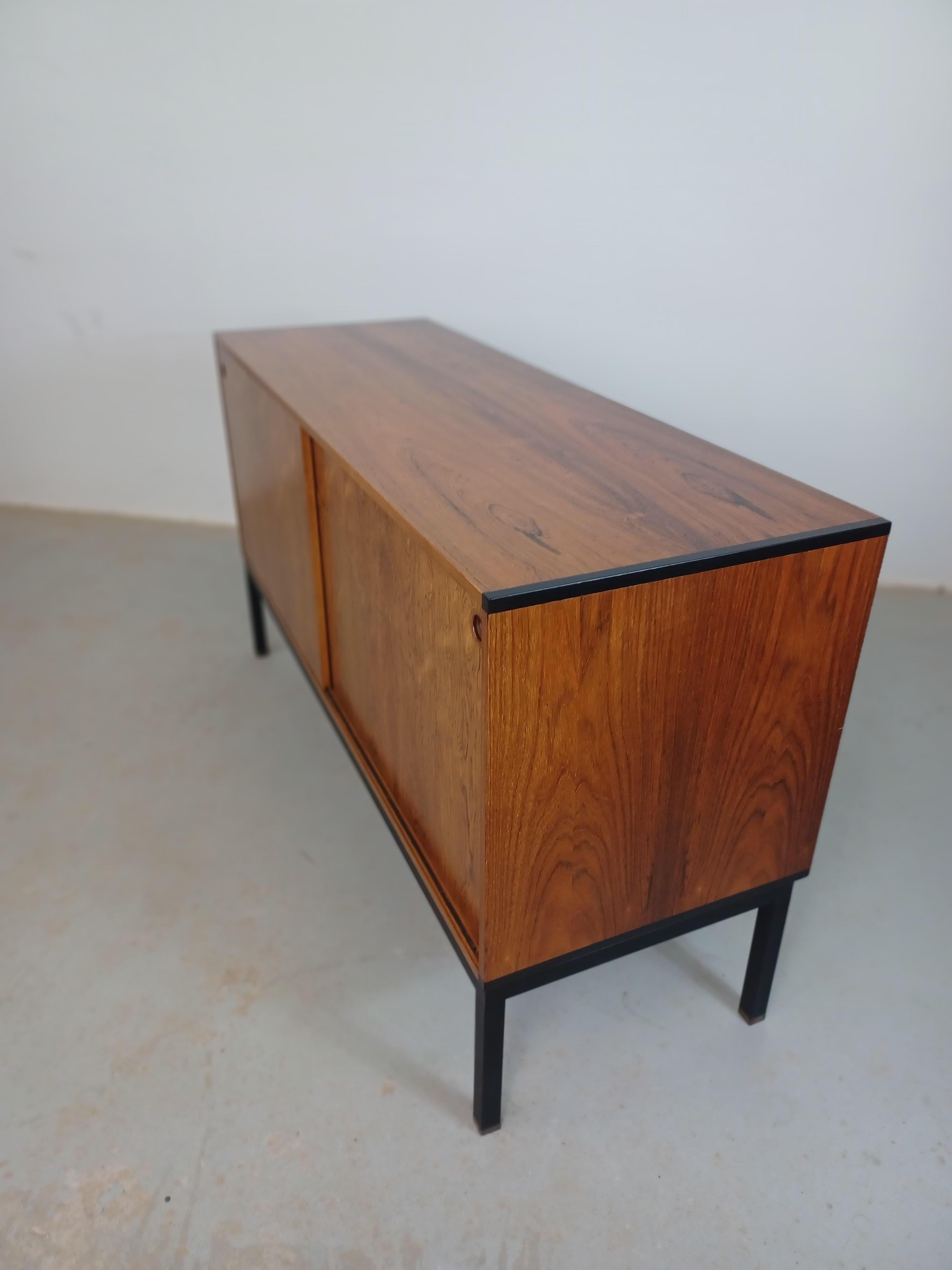 1960s Danish Refinished Hans Hove Credenza in Rosewood by Christian Linneberg For Sale 5