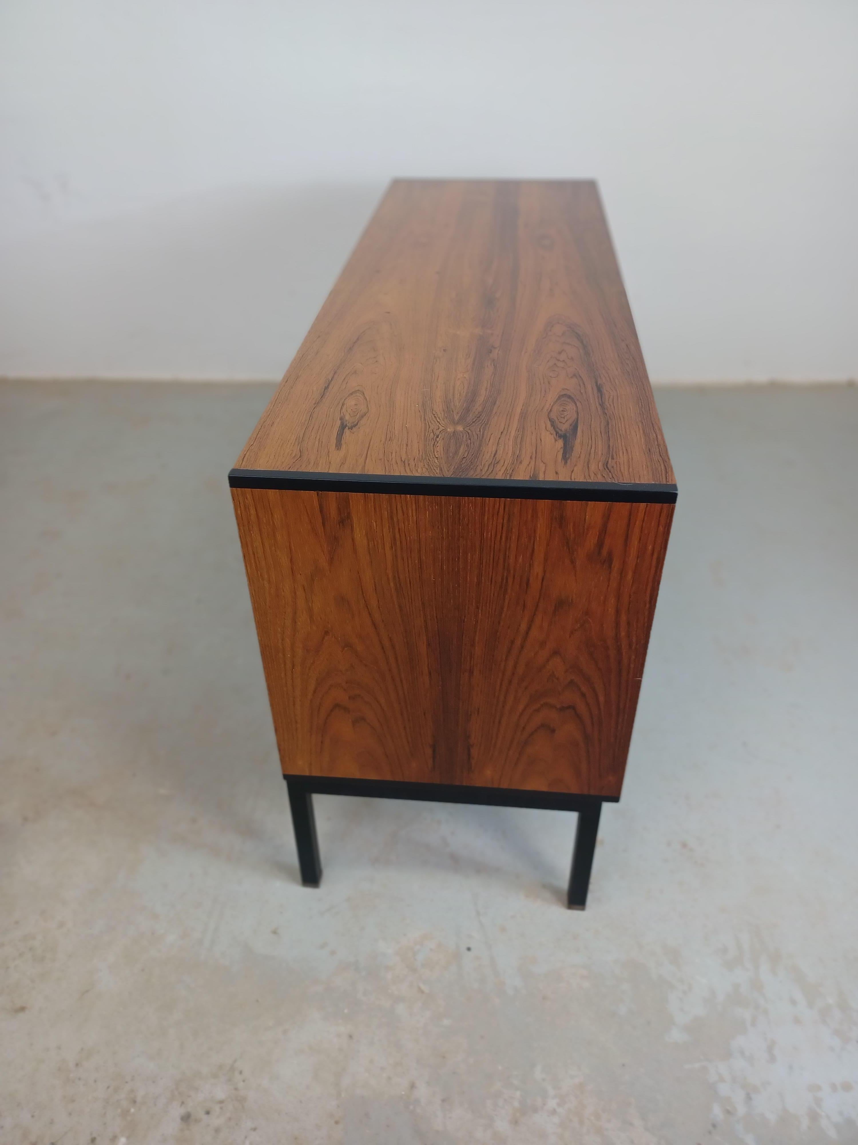 1960s Danish Refinished Hans Hove Credenza in Rosewood by Christian Linneberg For Sale 4