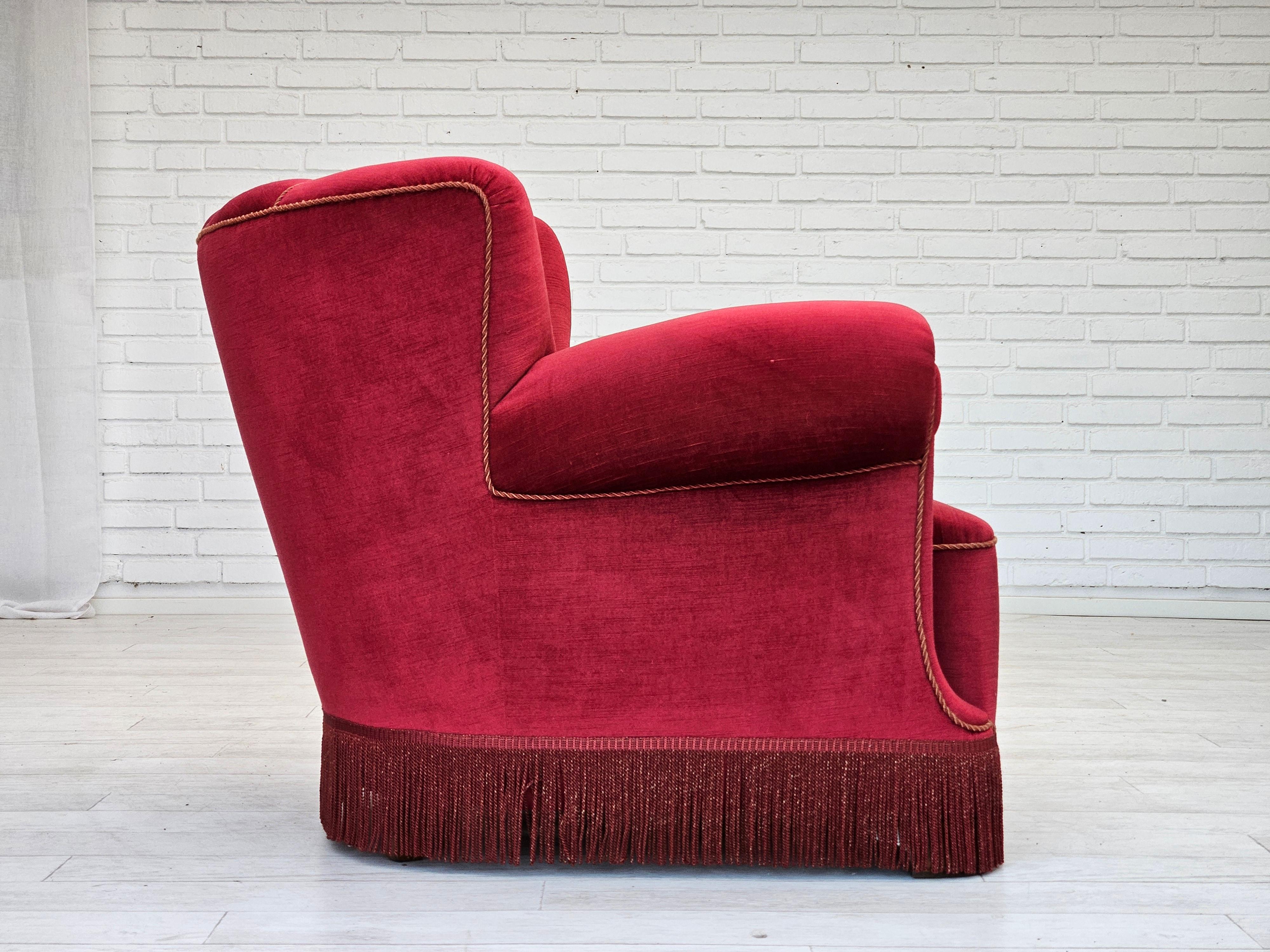 1960, poltrona relax danese, condizioni originali, velluto rosso ciliegia. In condizioni buone in vendita a Tarm, 82