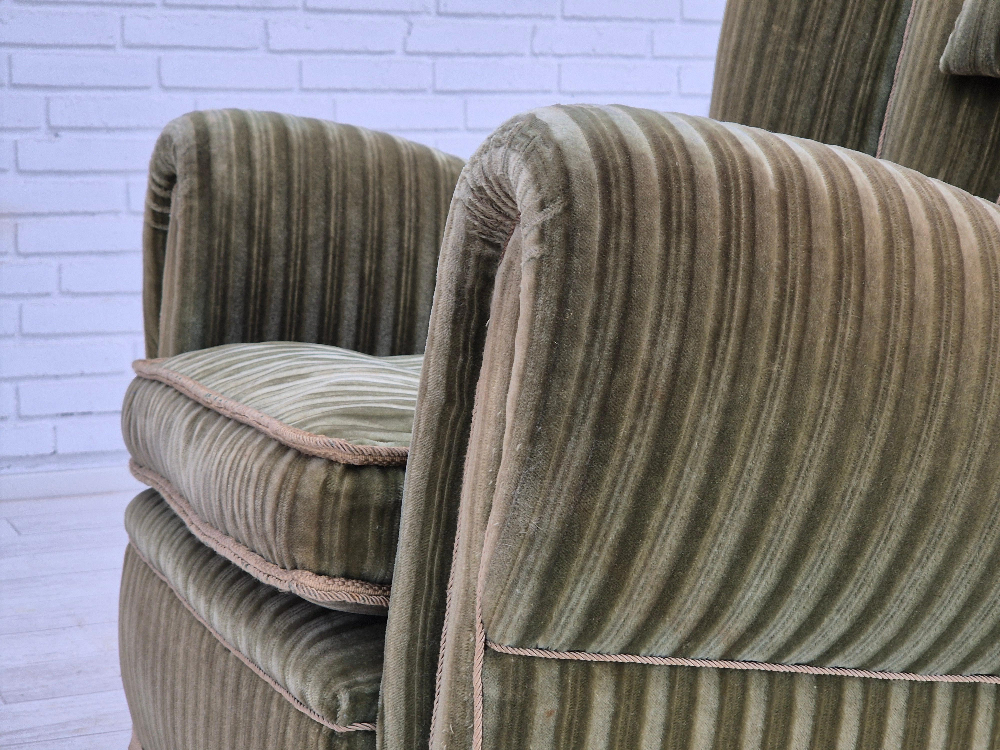 1960s, Danish relax armchair, original condition, green furniture velour. For Sale 9