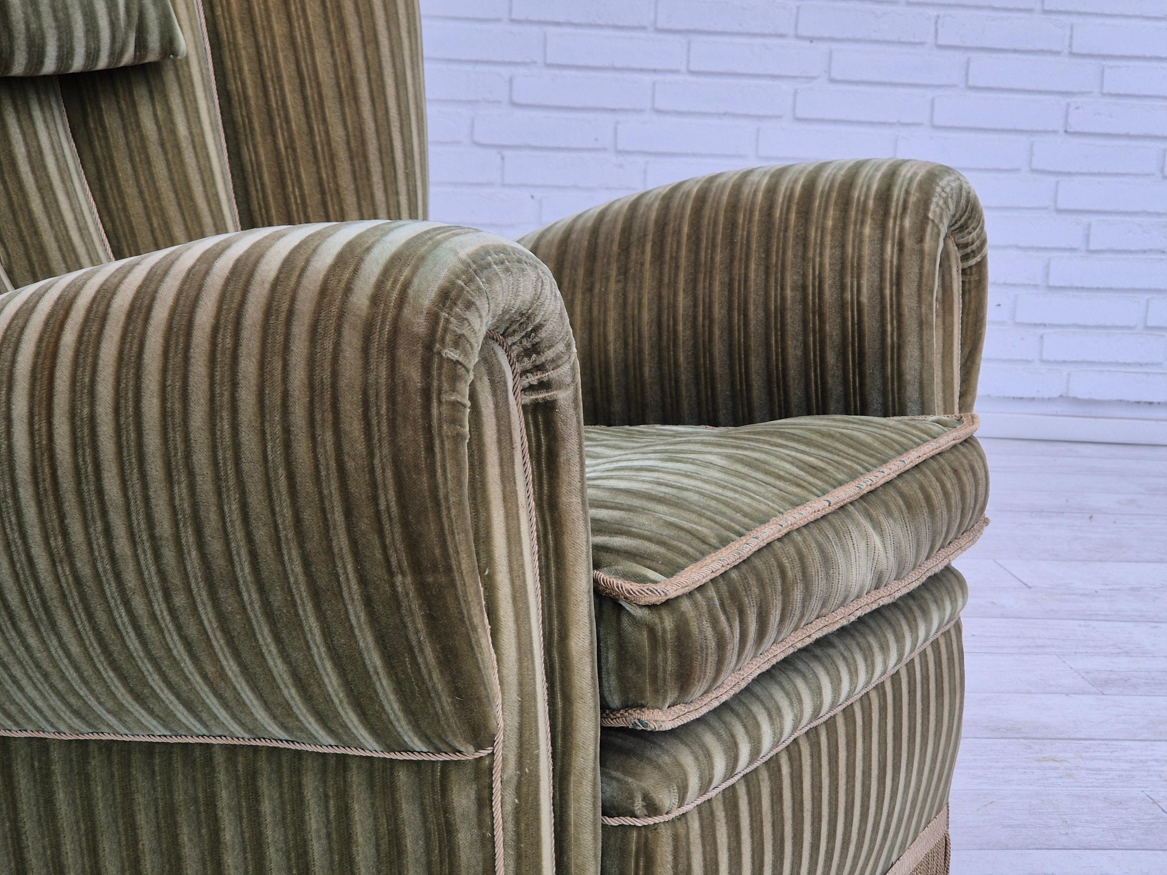 Scandinavian Modern 1960s, Danish relax armchair, original condition, green furniture velour. For Sale