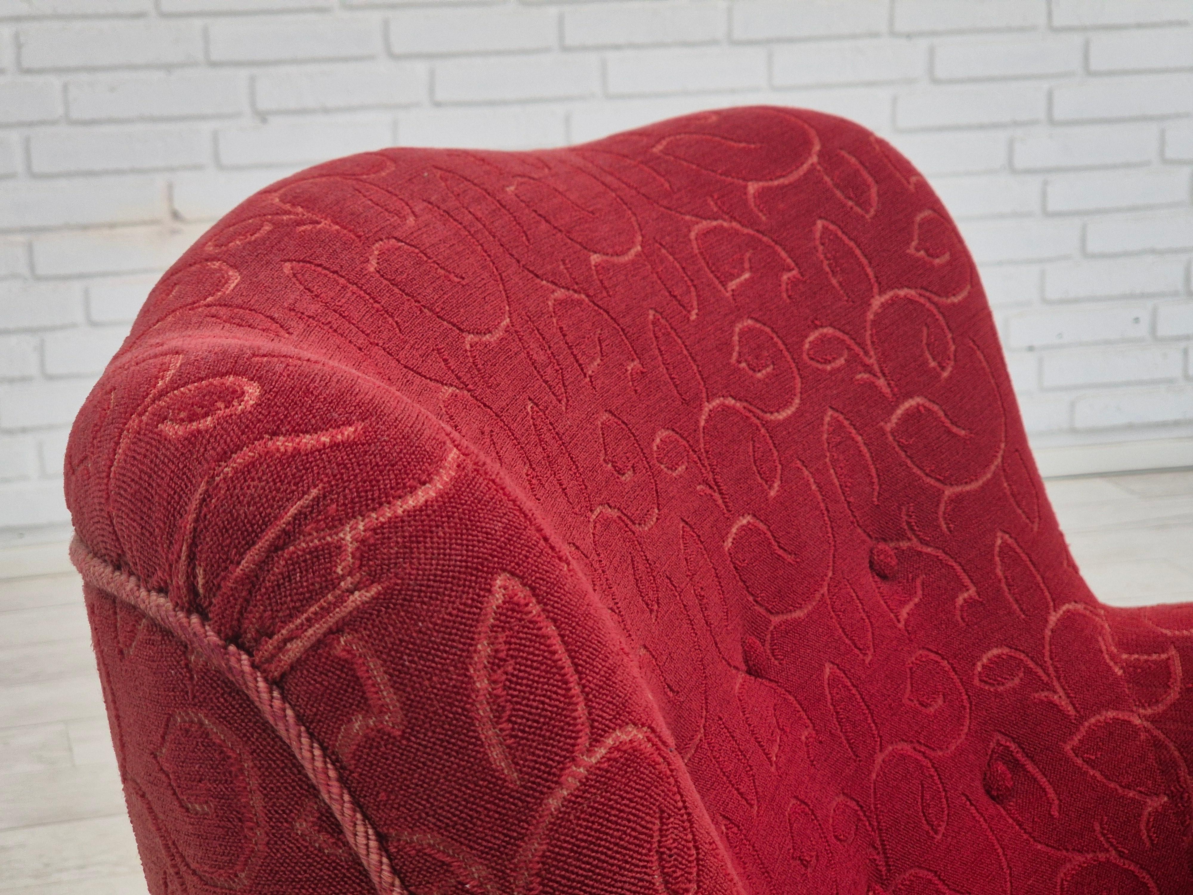1960s, Danish relax armchair, original condition, red cotton/wool. For Sale 10