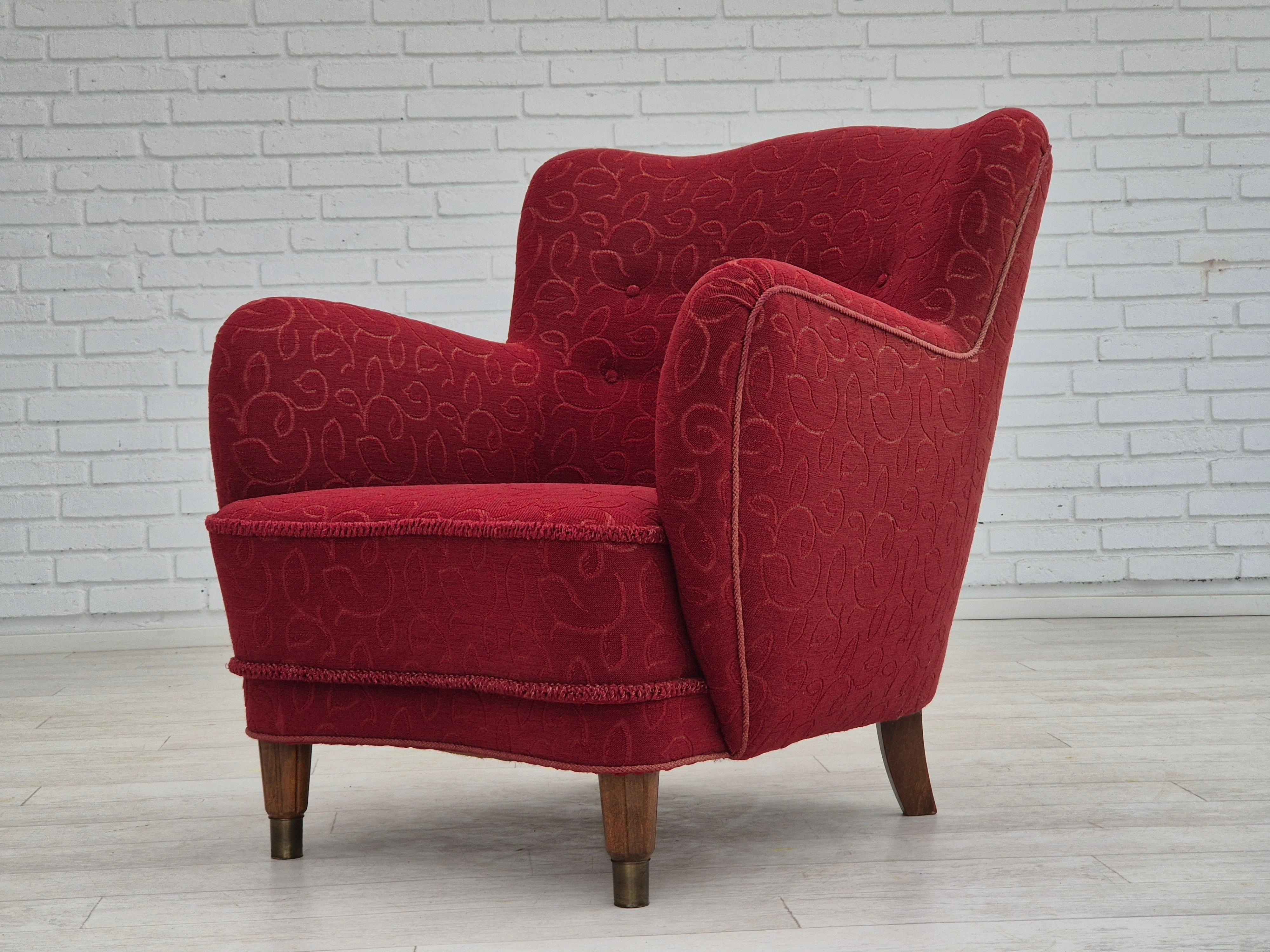1960s, Danish relax armchair, original condition, red cotton/wool. For Sale 3