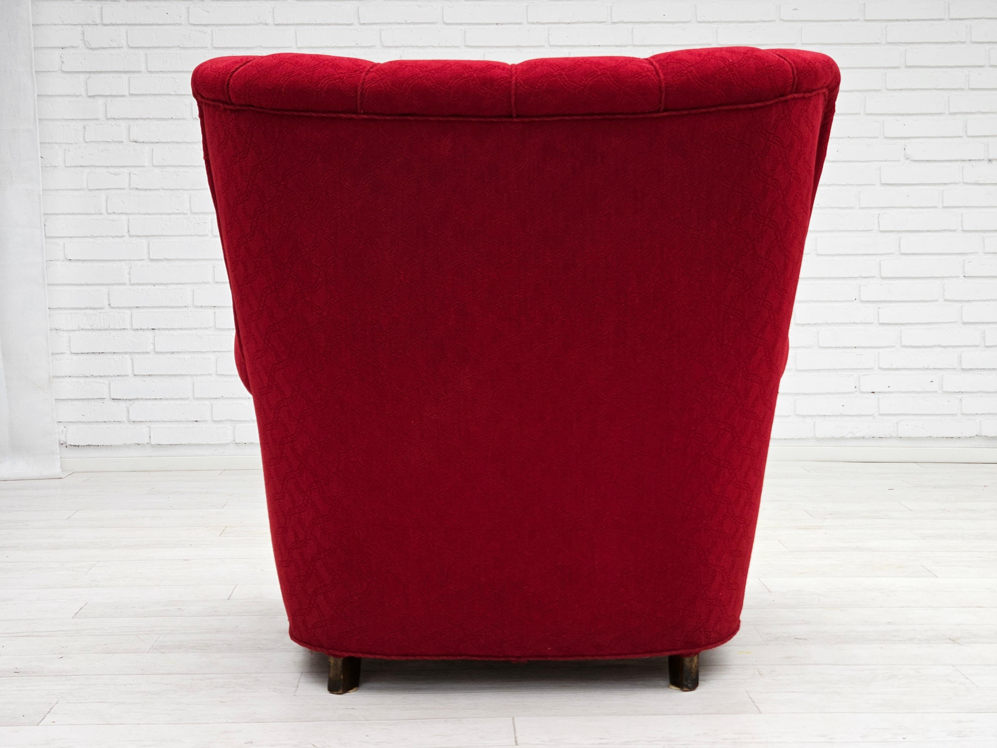 Mid-20th Century 1960s, Danish relax armchair, original condition, red cotton/wool, oak wood. For Sale