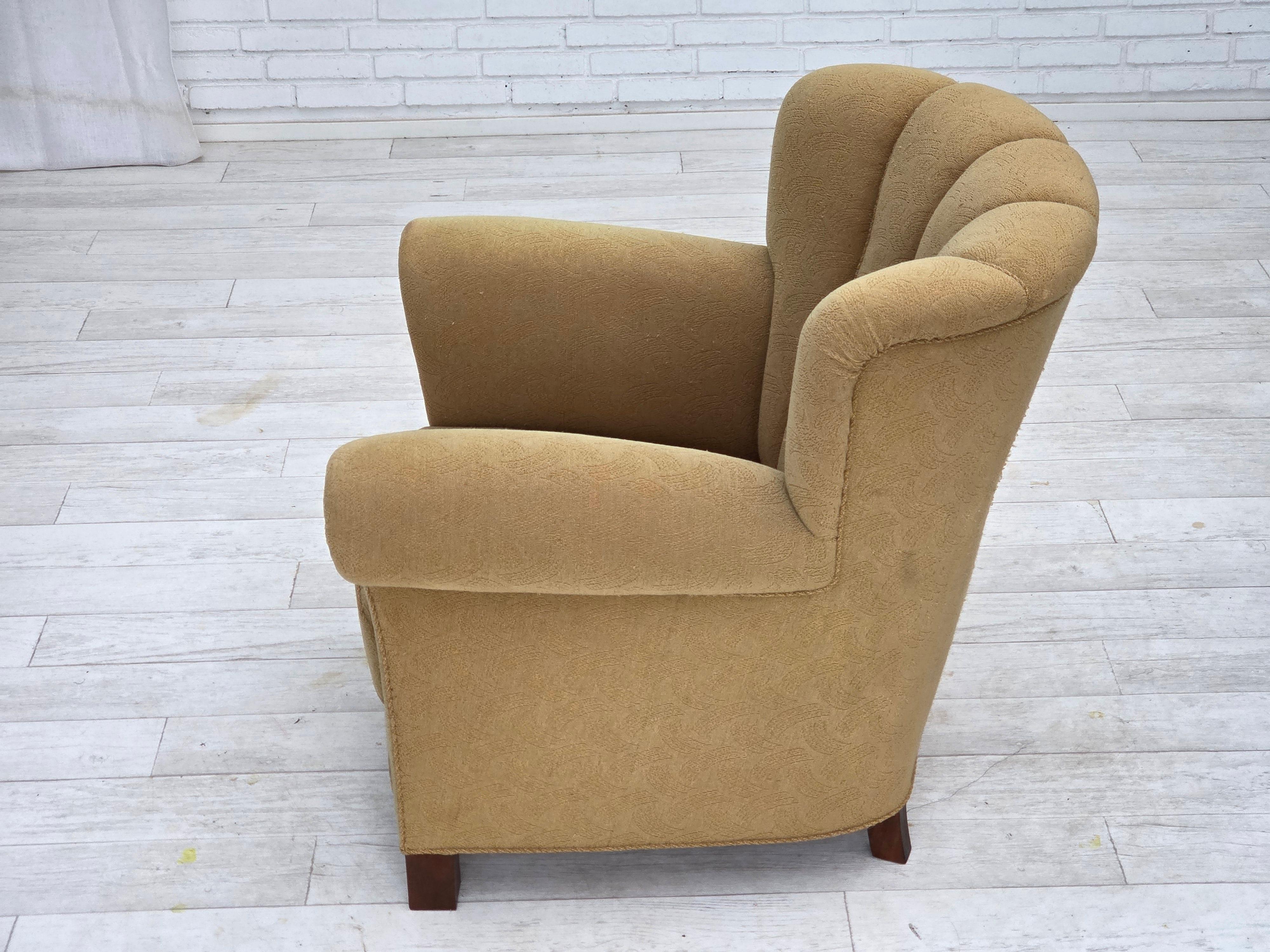 Laine 1960s, Danish relax chair, original light green furniture wool. en vente