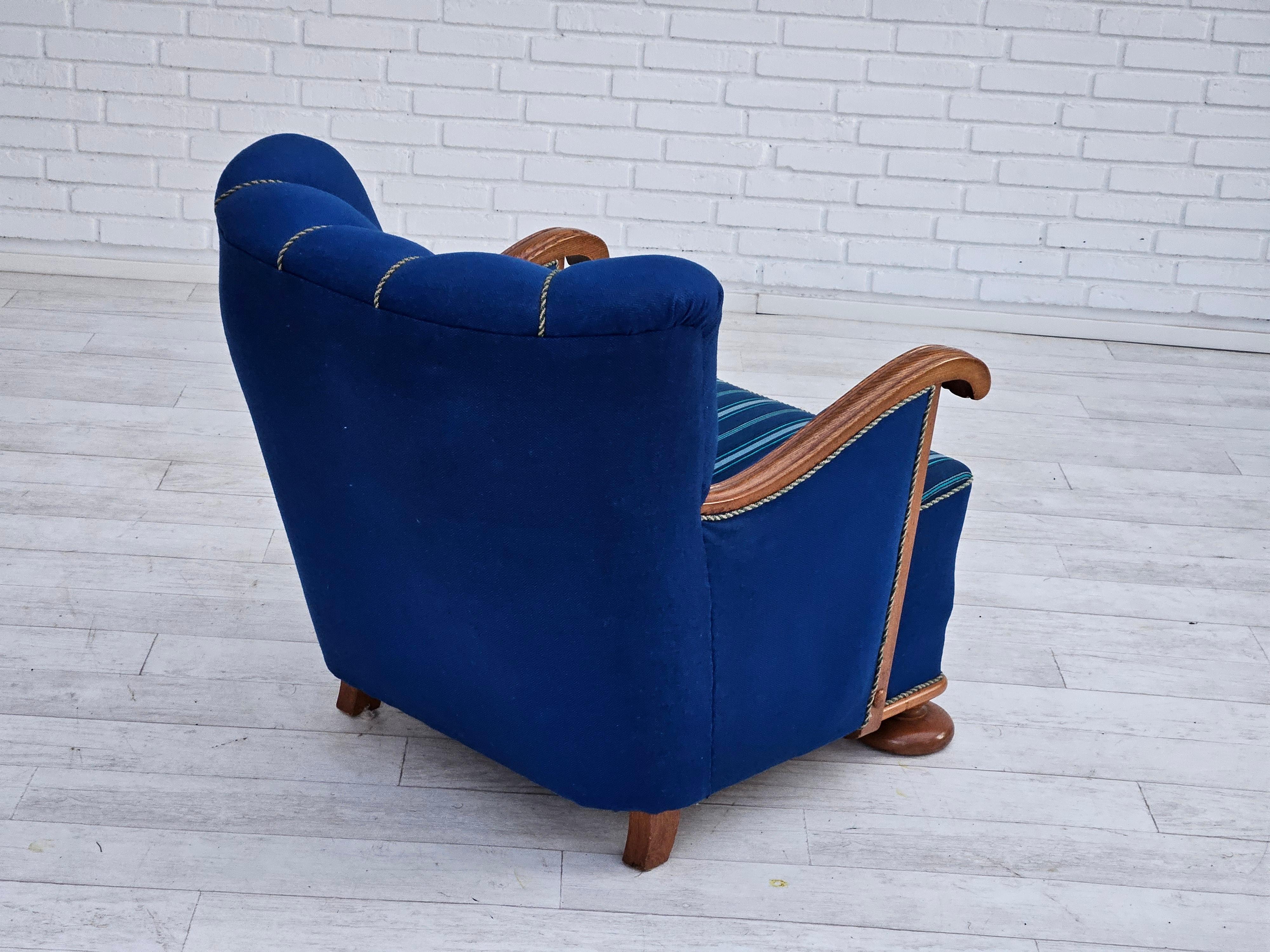 Wool 1960s, Danish relax chair with footstool, furniture wool, oak wood.