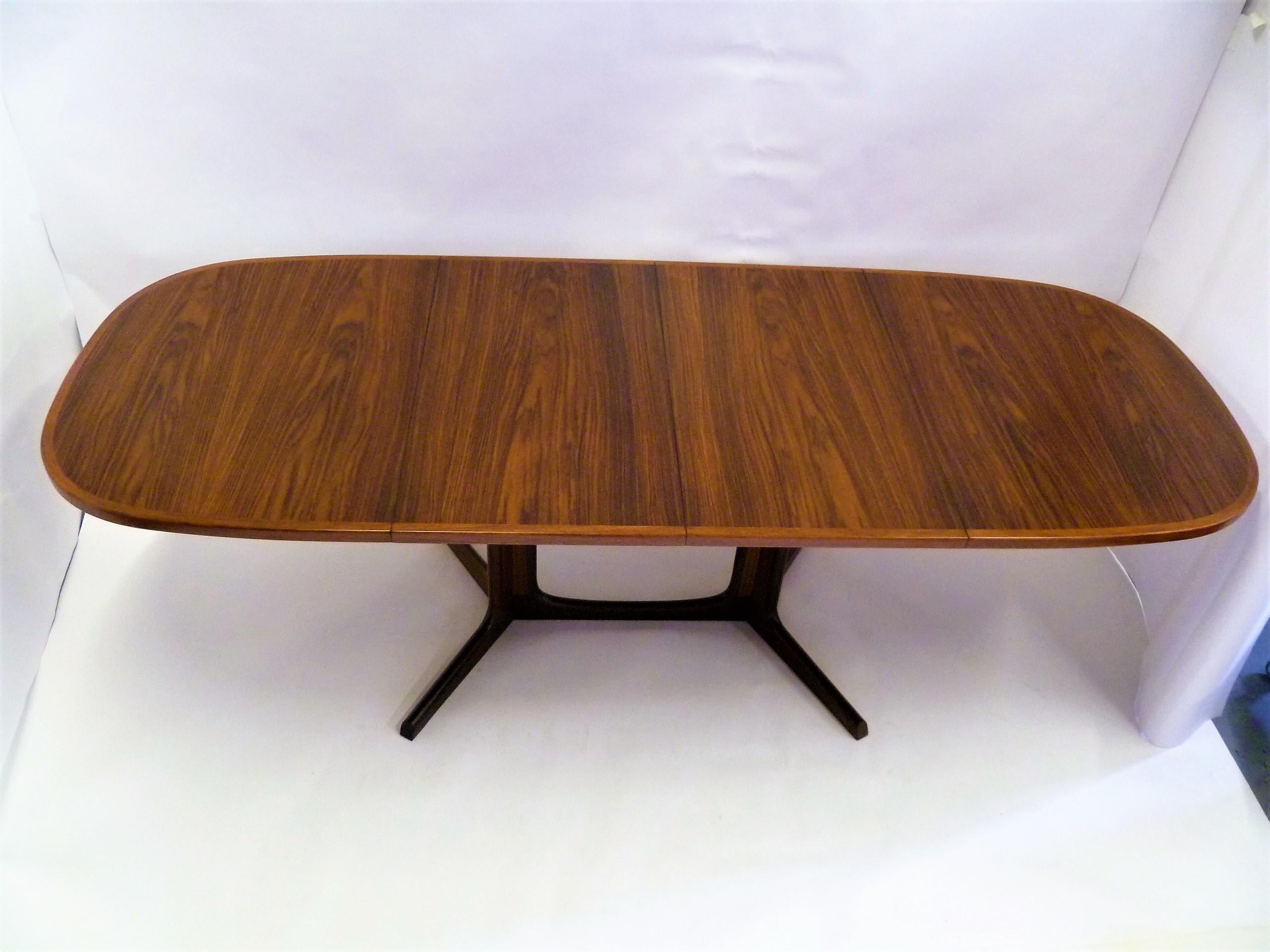 1960s Danish Rosewood Dining Table by Gudme Møbelfabrik 8