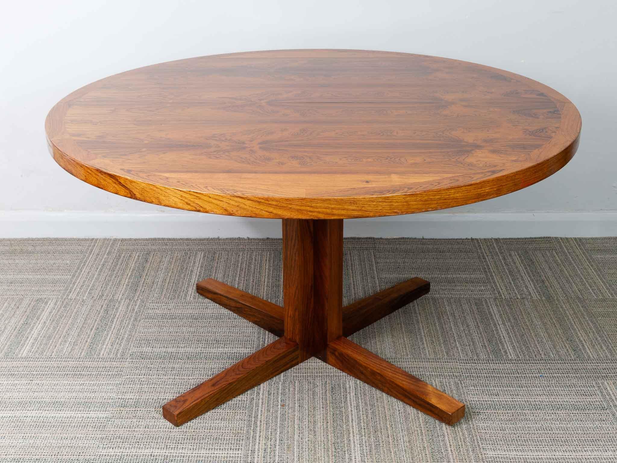 1960s Danish Rosewood Dining Table by John Mortensen for Heltborg Mobler In Good Condition In London, England