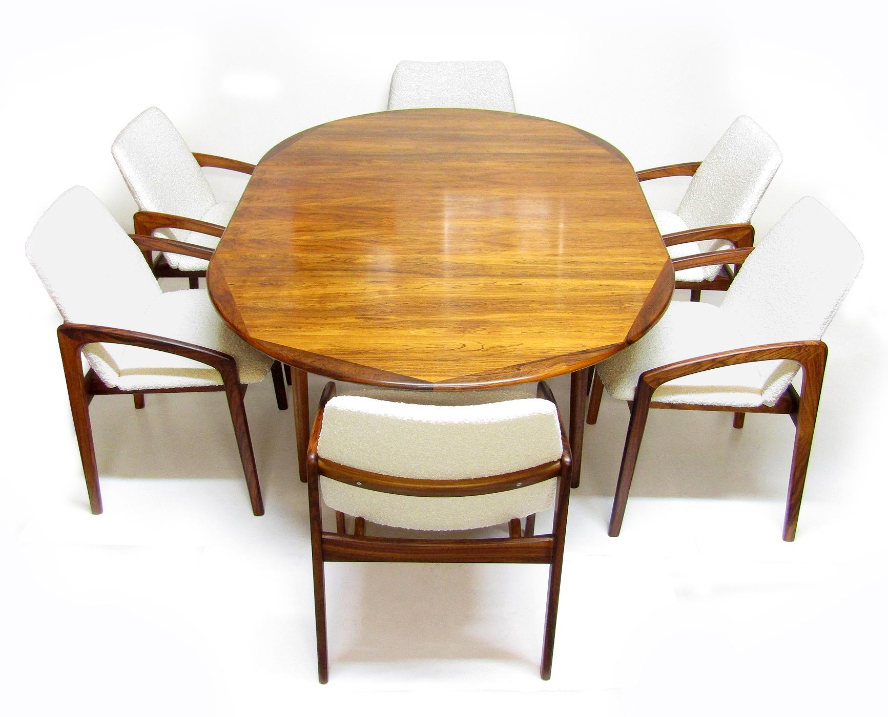 Mid-Century Modern 1960s Danish Rosewood Extending Dining Table by Georg Petersens