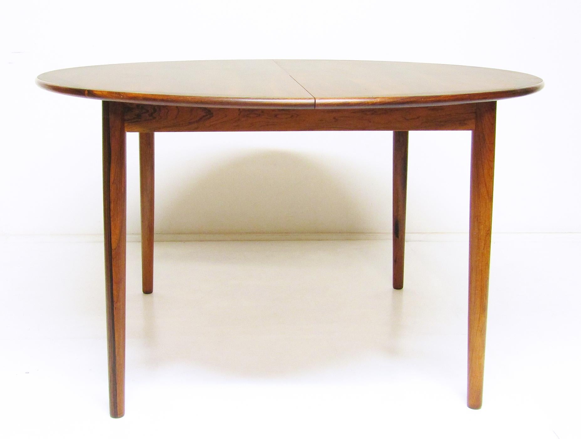 1960s Danish Rosewood Extending Dining Table by Georg Petersens 1