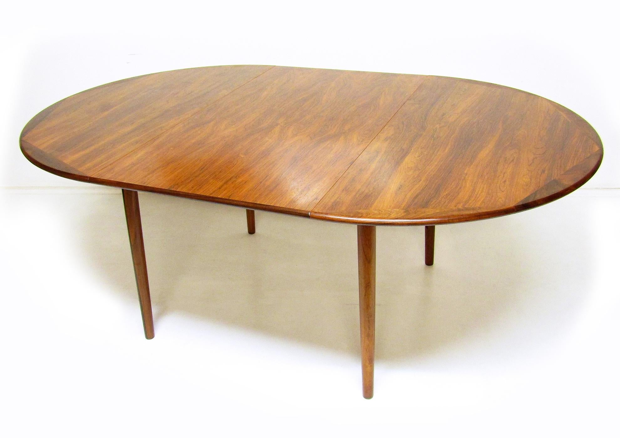1960s Danish Rosewood Extending Dining Table by Georg Petersens 3