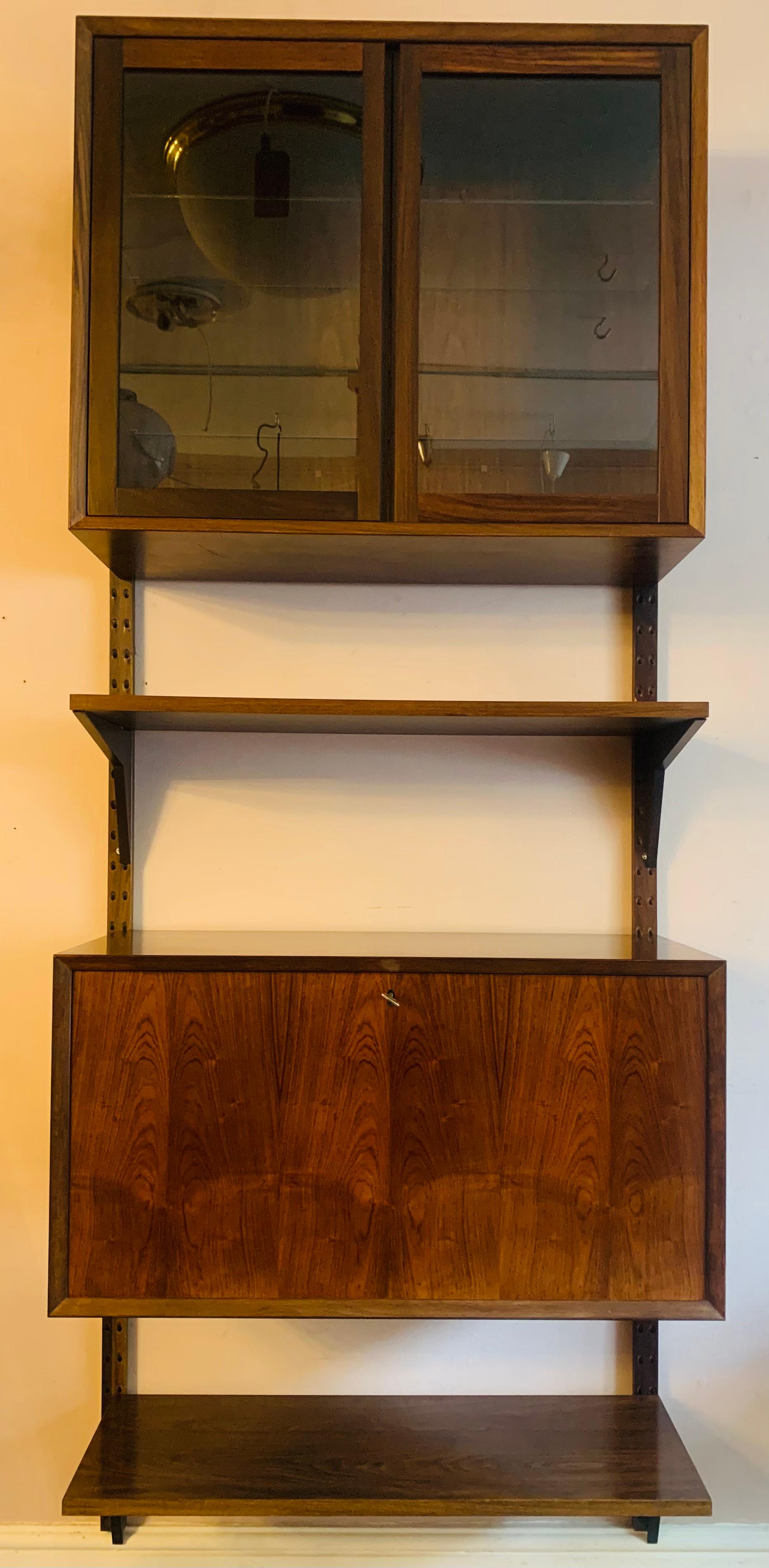 1960s Danish Rosewood Veneer Wall Unit Bookcase by Poul Cadovius for Cado In Good Condition In London, GB