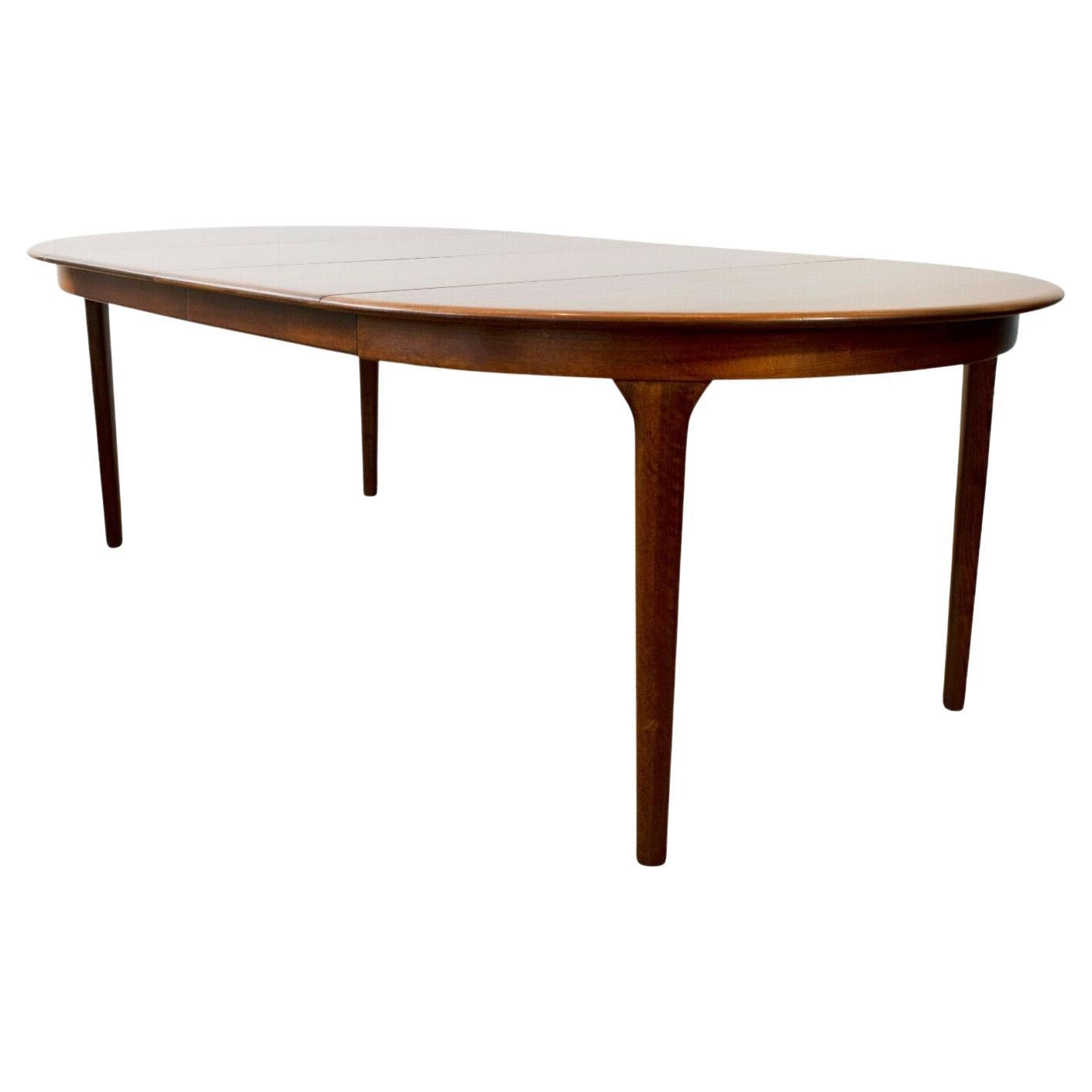 1960s Danish Round Extendable Rosewood Dining Table
