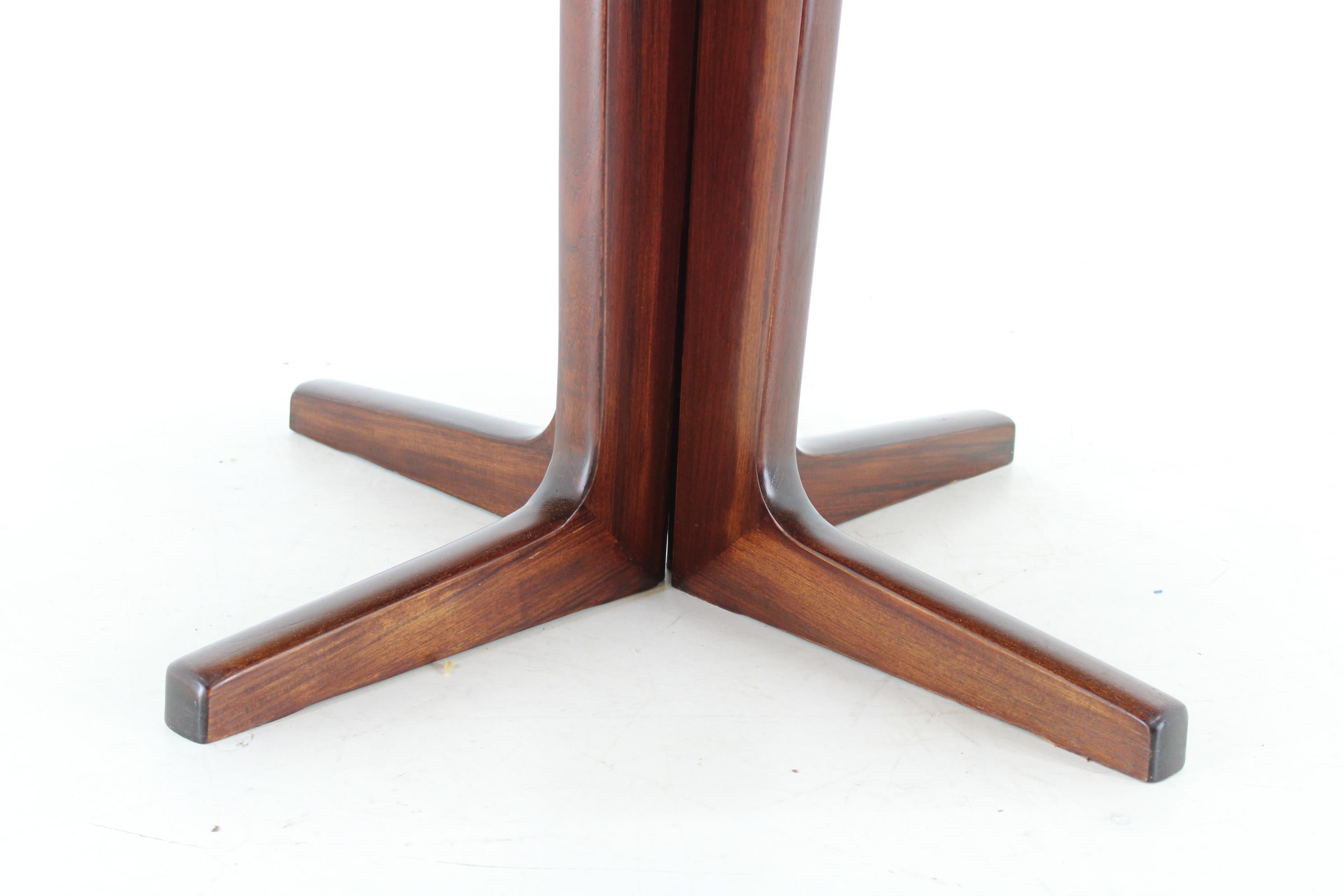 Mid-Century Modern 1960s Danish Round Wooden Extendable Table