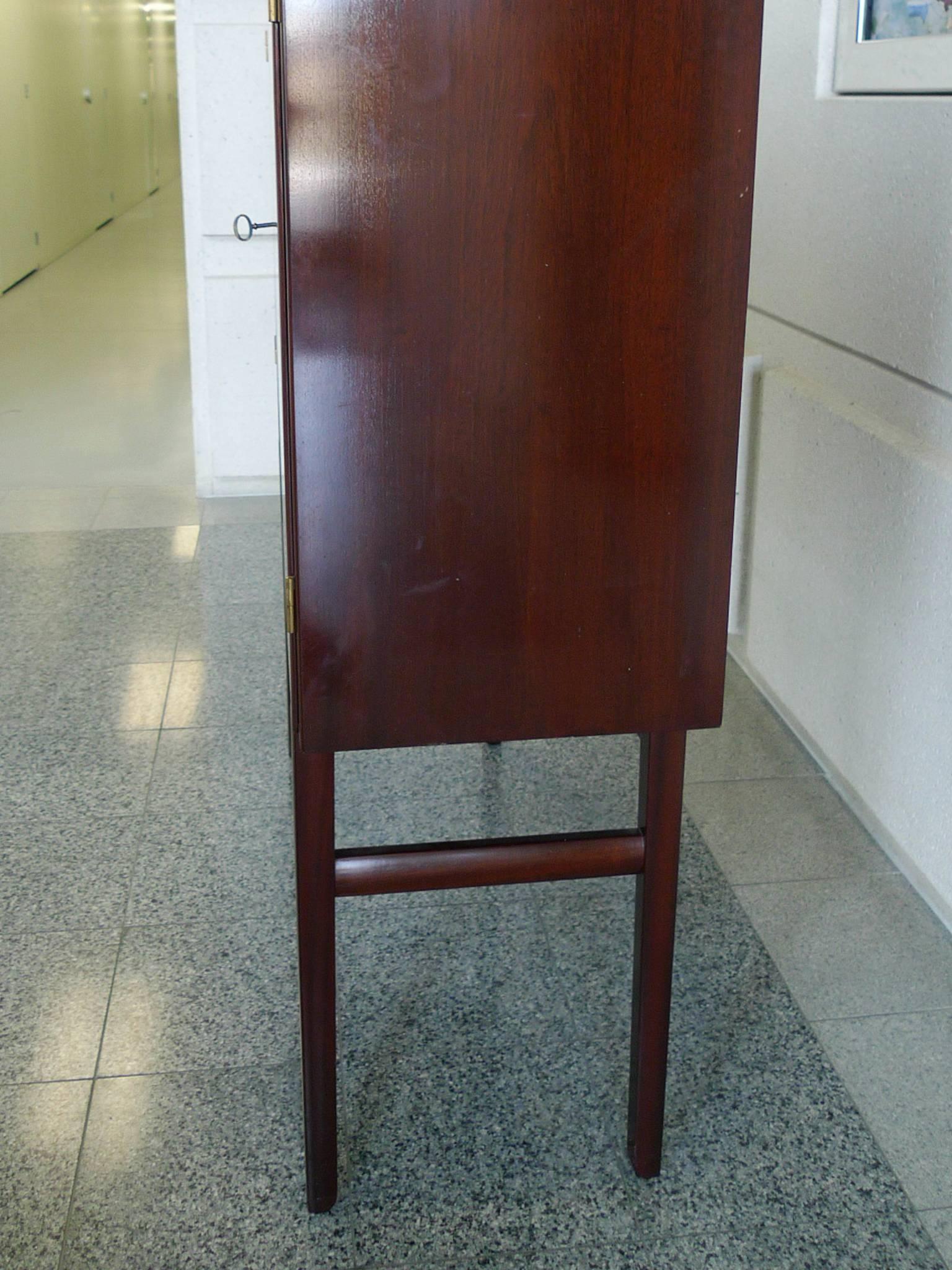 1960s Danish Rungstedlund Mahogany Highboard by Ole Wanscher for Poul Jeppesen For Sale 4