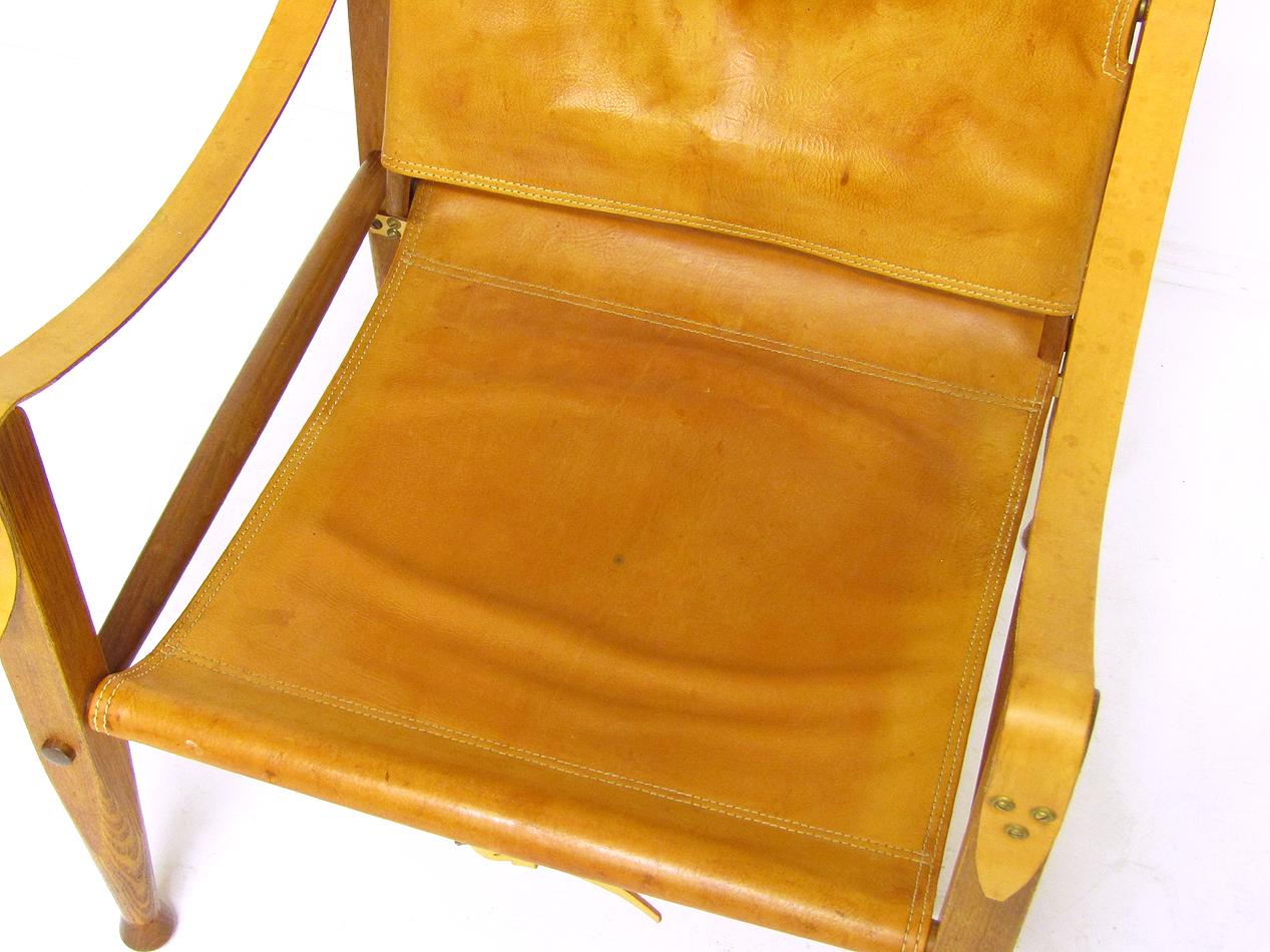 1960s Danish Safari Chair in Tan Leather and Ash by Kaare Klint 7