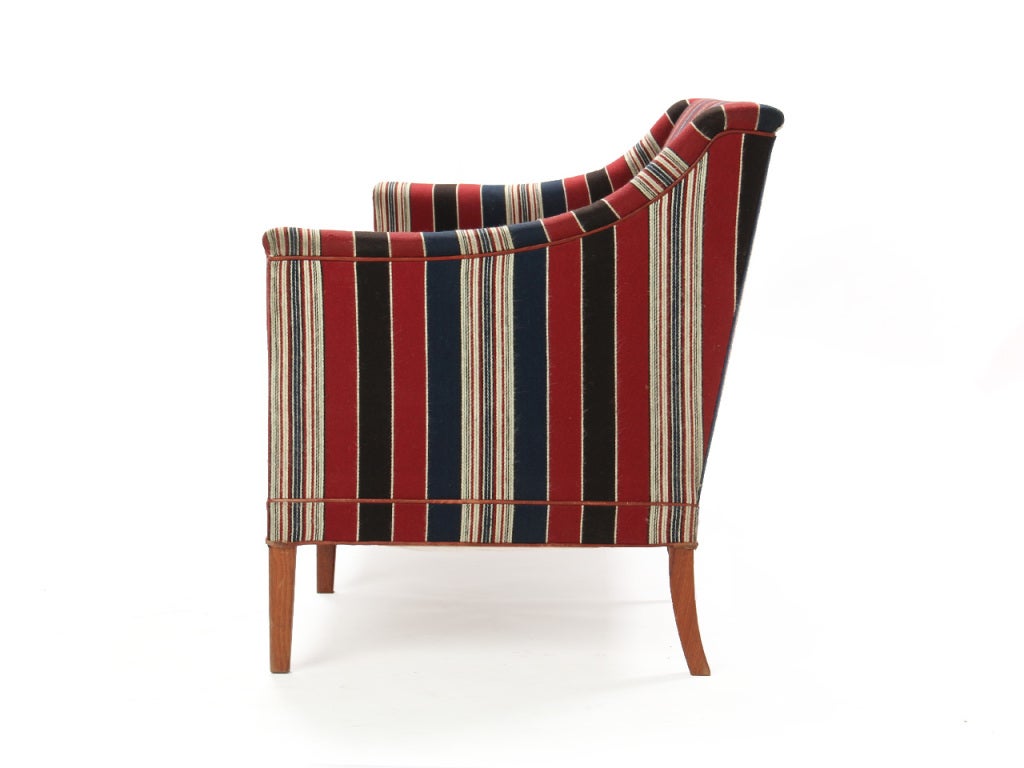 Dänisches geformtes Sofa von Kaare Klint für Rud Rasmussen aus den 1960er Jahren (Skandinavische Moderne) im Angebot