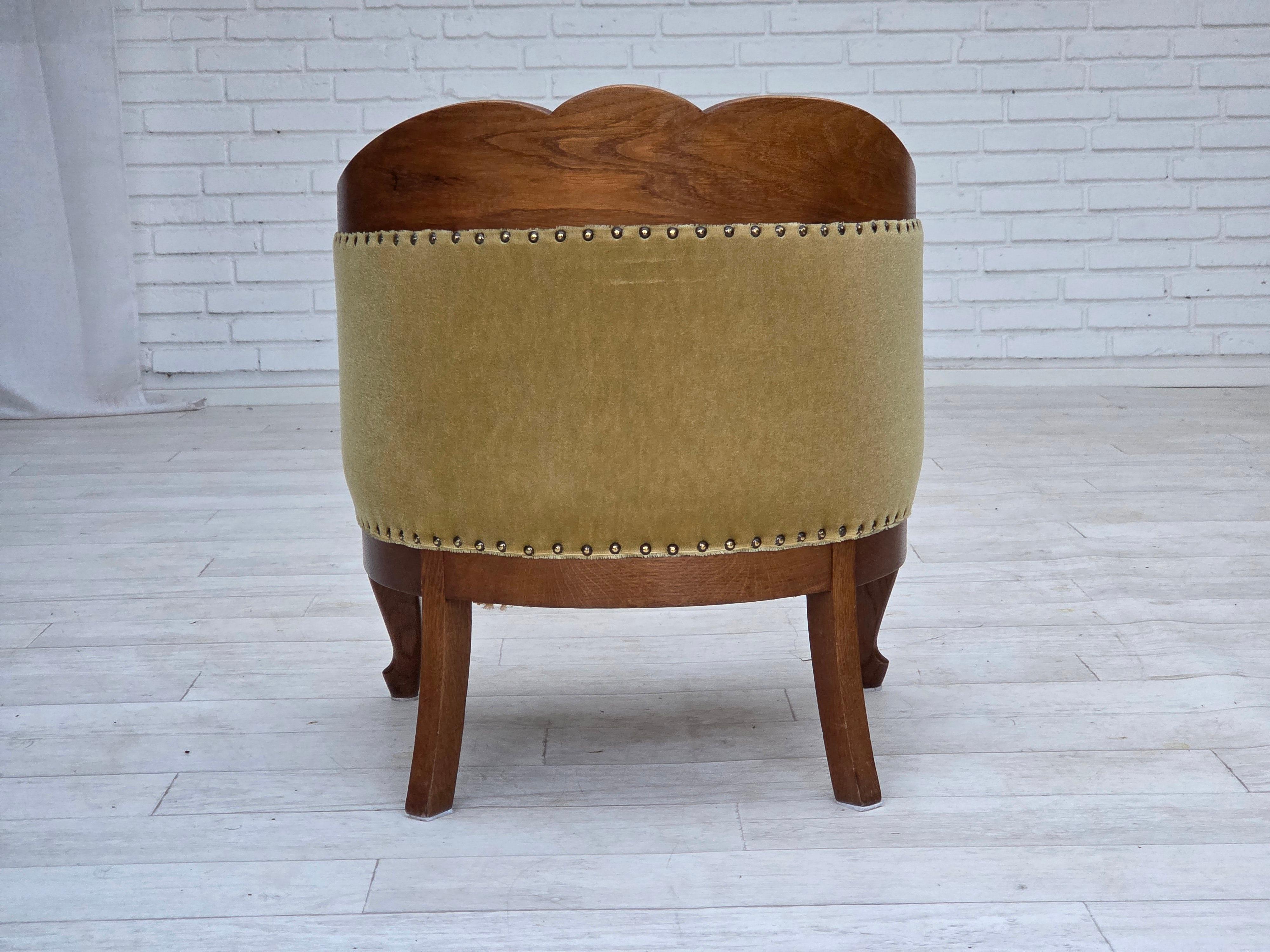 Años 60, sillón danés auxiliar/infantil, terciopelo verde claro para muebles, madera de roble. en venta 5