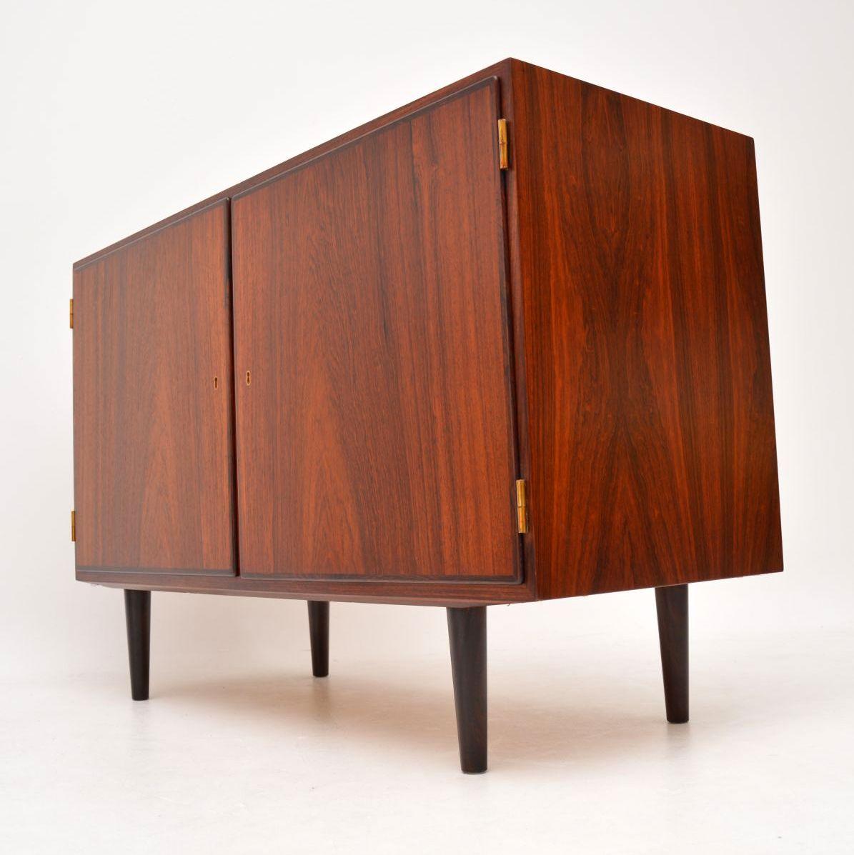 1960s Danish Sideboard Cabinet by Poul Hundevad In Good Condition In London, GB