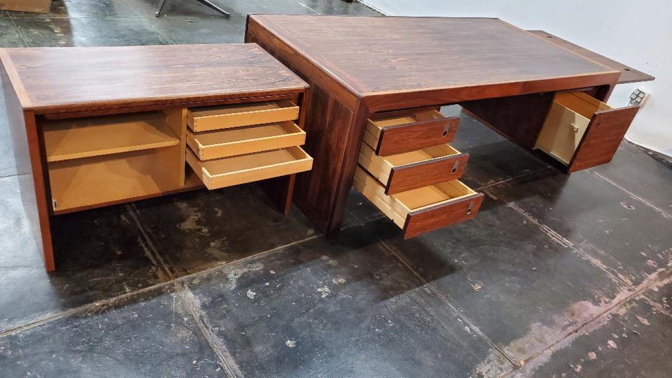 1960s Danish Sigurd Hansens Extendable Rosewood Executive Desk & File Cabinet  For Sale 11