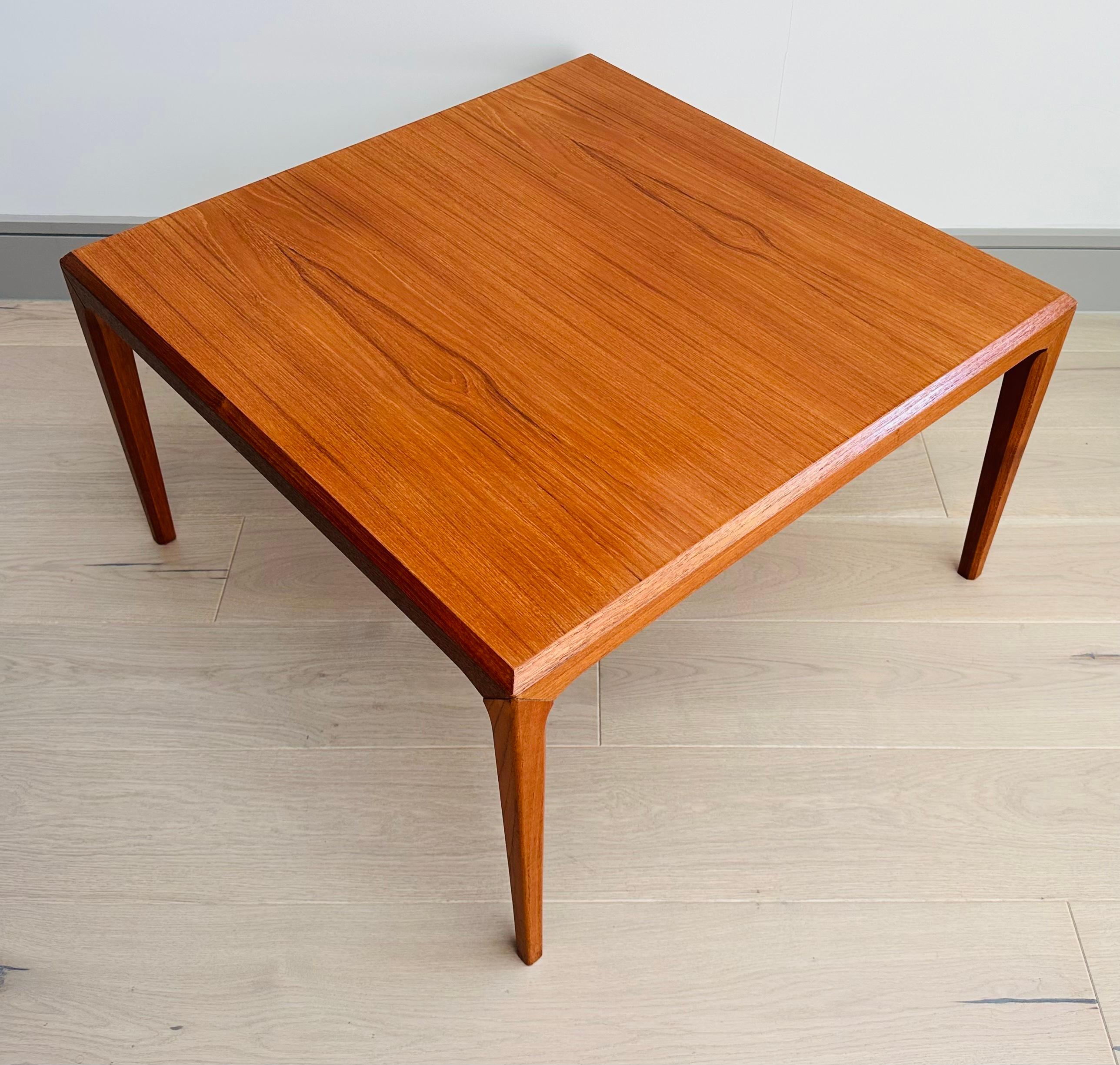 1960s Danish Silkeborg Furniture Square Teak Coffee Table by Johannes Andersen For Sale 2
