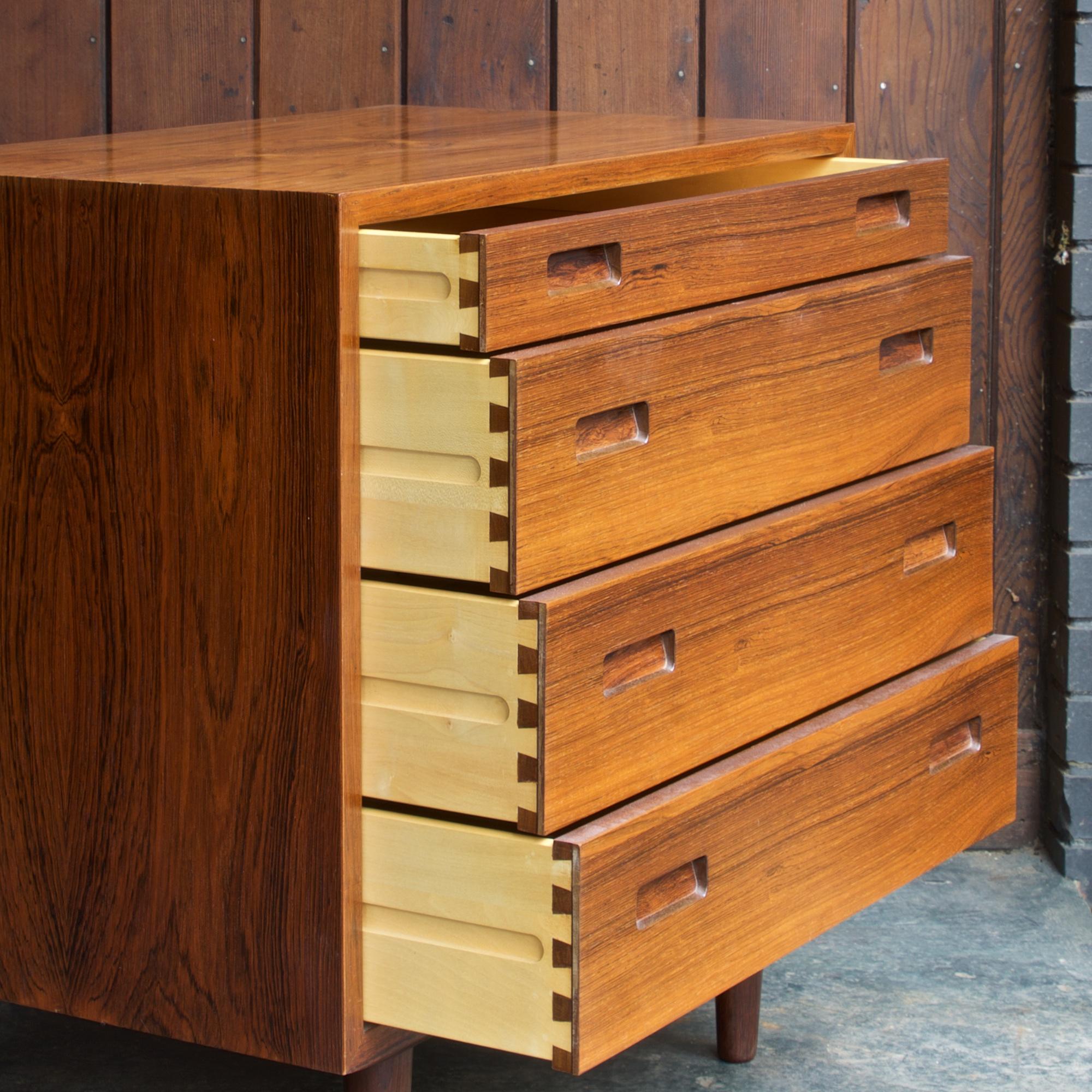 1960s Danish Small Dresser Cabinet Console Table Brazilian Rosewood Mid-Century In Good Condition In Hyattsville, MD