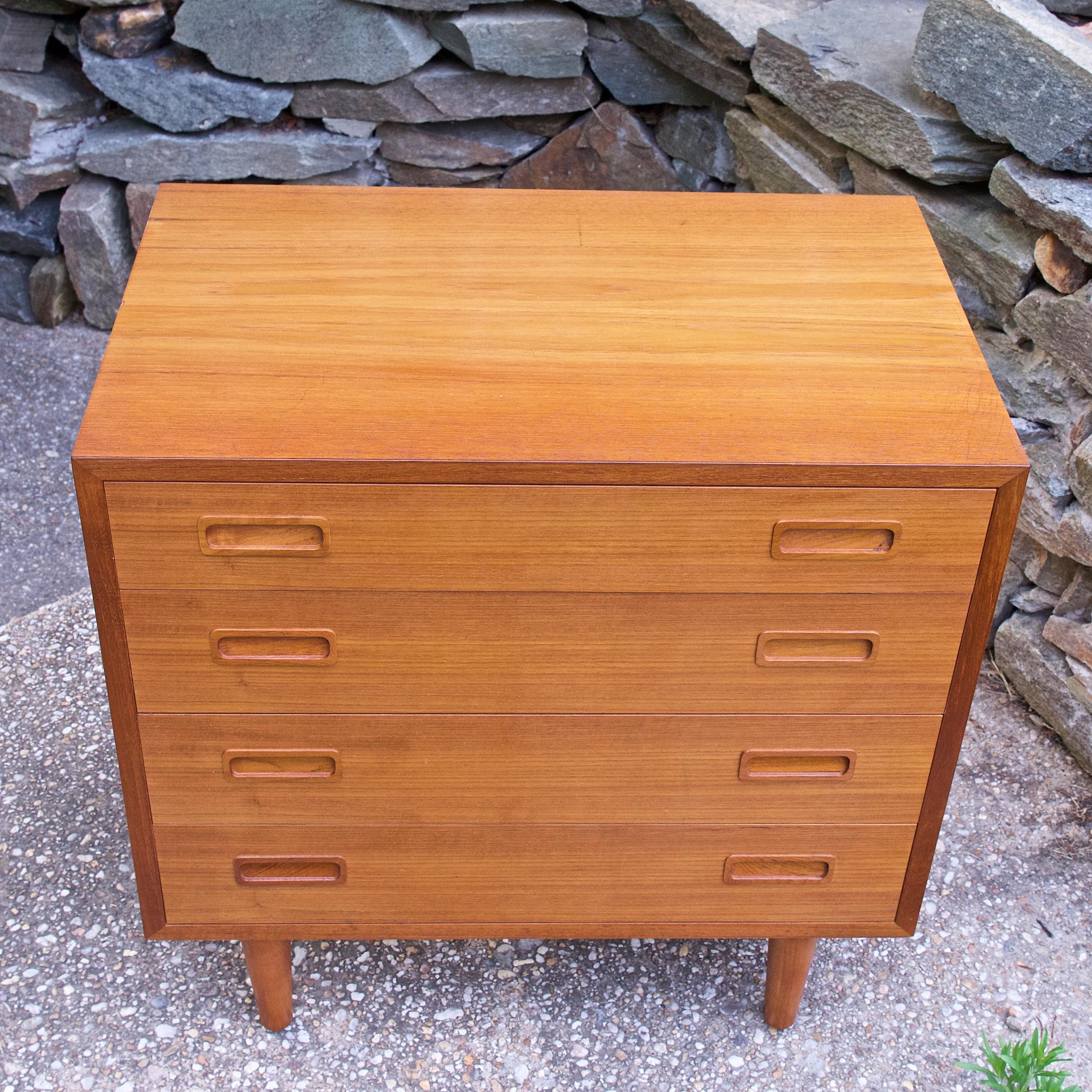 Oiled 1960s Danish Small Dresser Cabinet Console Table Teak Mid-Century For Sale