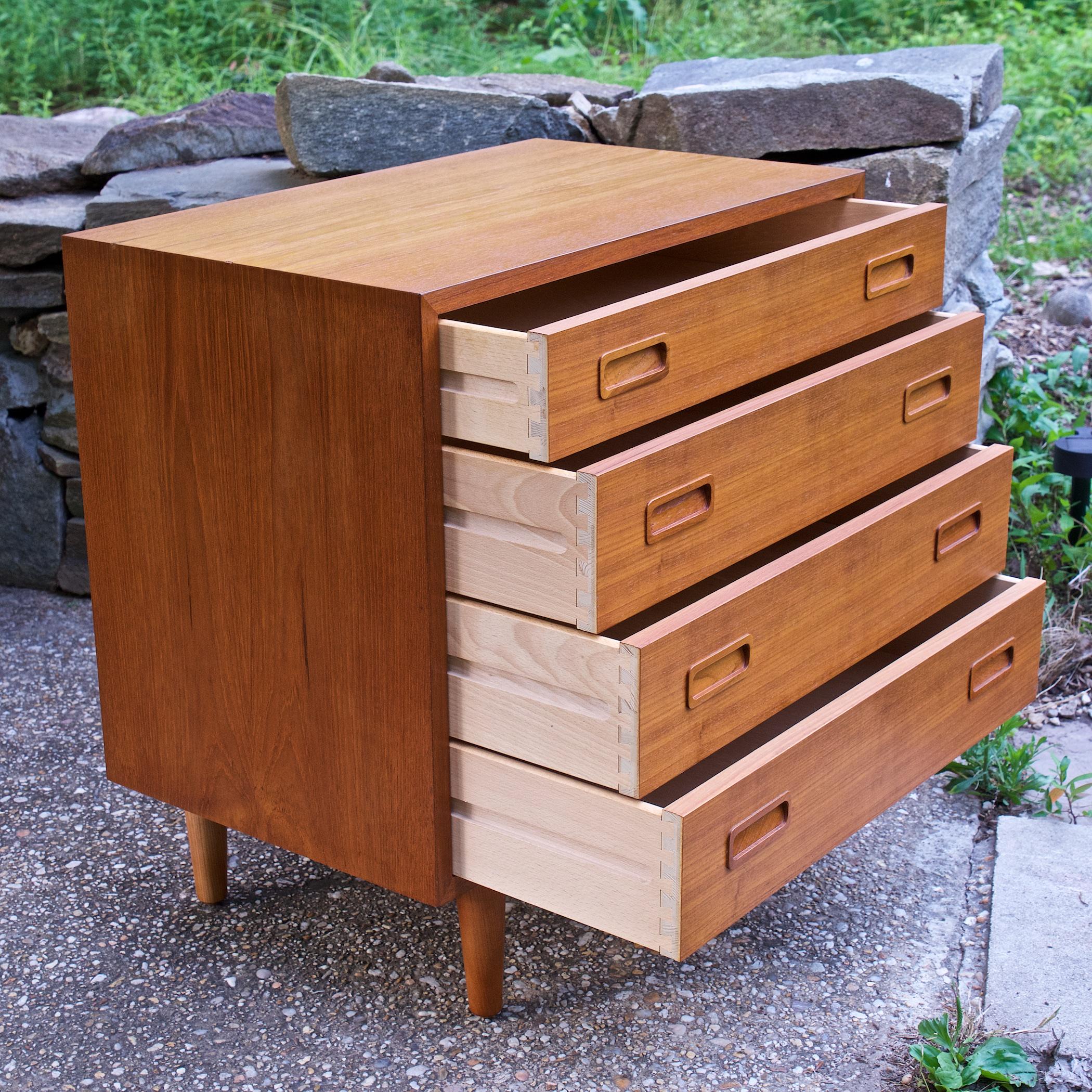 1960s Danish Small Dresser Cabinet Console Table Teak Mid-Century In Fair Condition For Sale In Hyattsville, MD