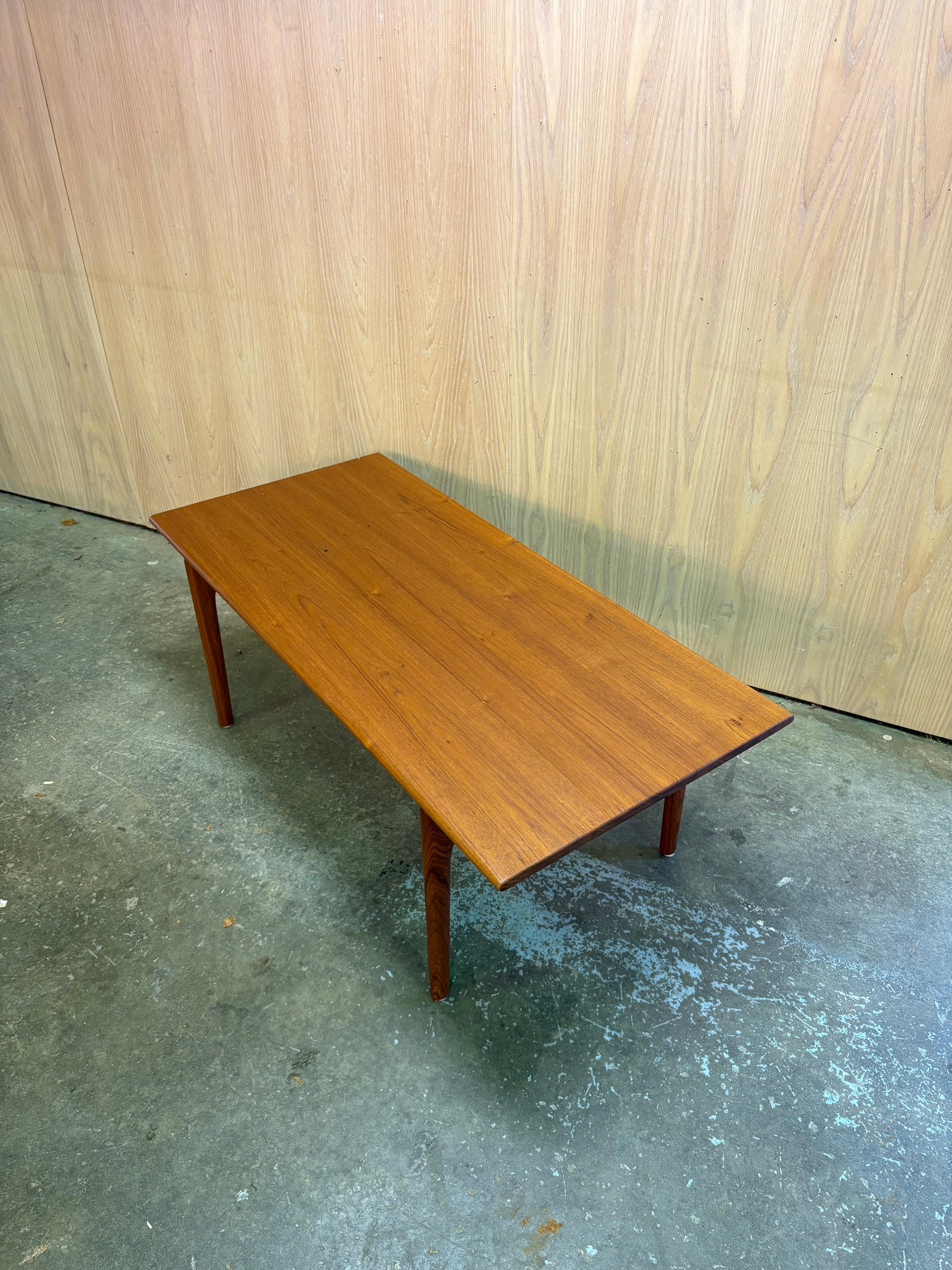 Mid-Century Modern 1960s Danish Solid Teak Coffee Table by Hans Wegner For Sale