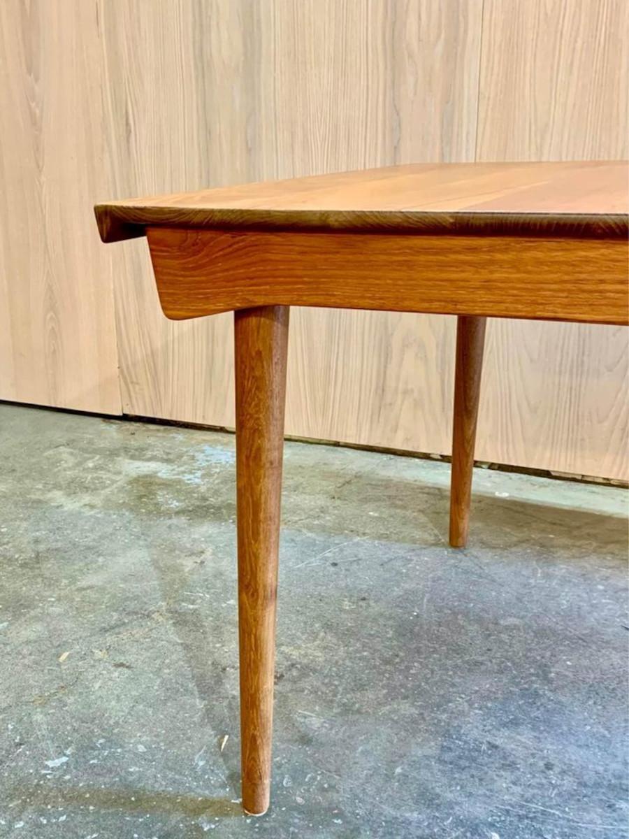 Mid-20th Century 1960s Danish Solid Teak Dining Table by Finn Juhl
