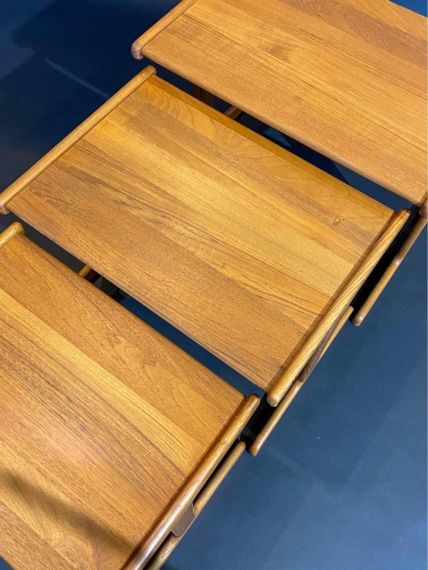 1960s Danish Solid Teak Nesting Side  End Tables In Excellent Condition For Sale In Victoria, BC