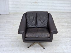 1960s, Danish swivel armchair by Aage Christensen, leather.