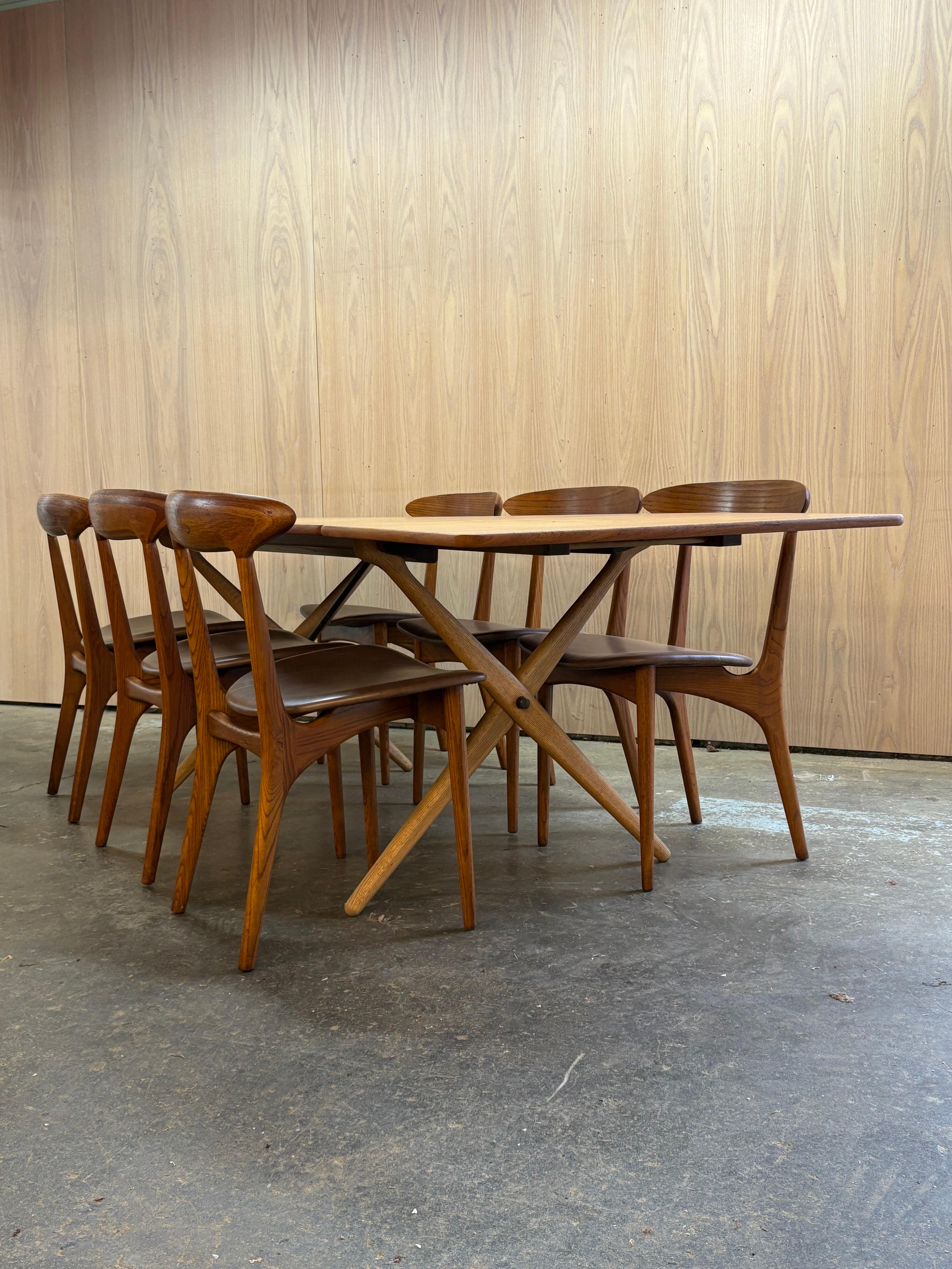 1960s Danish Teak and Oak AT-309 Dining Table by Hans Wegner for Andreas Tuck en vente 1