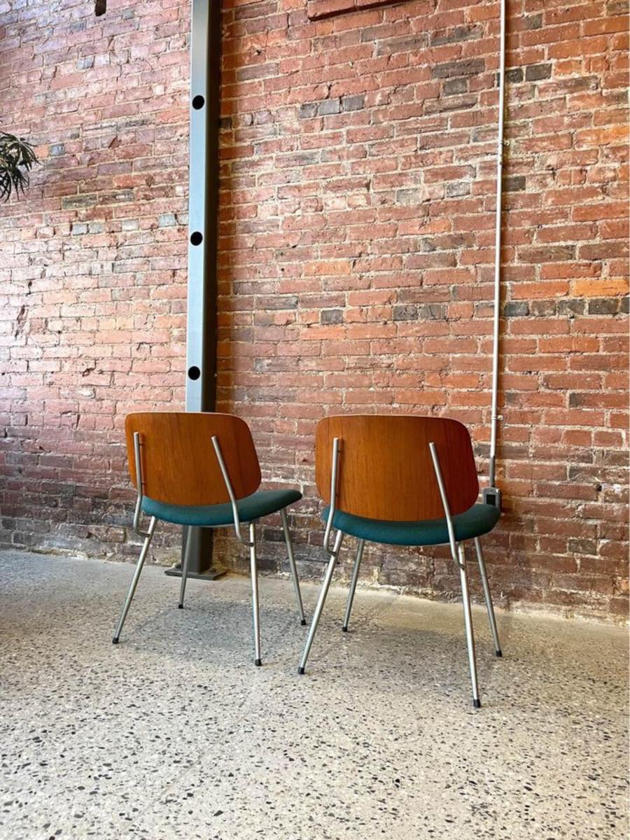 1960s Danish Teak and Steel Side Chairs by Borge Mogensen For Sale 1
