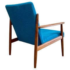 Sedia da salotto danese in teak e lana del 1960