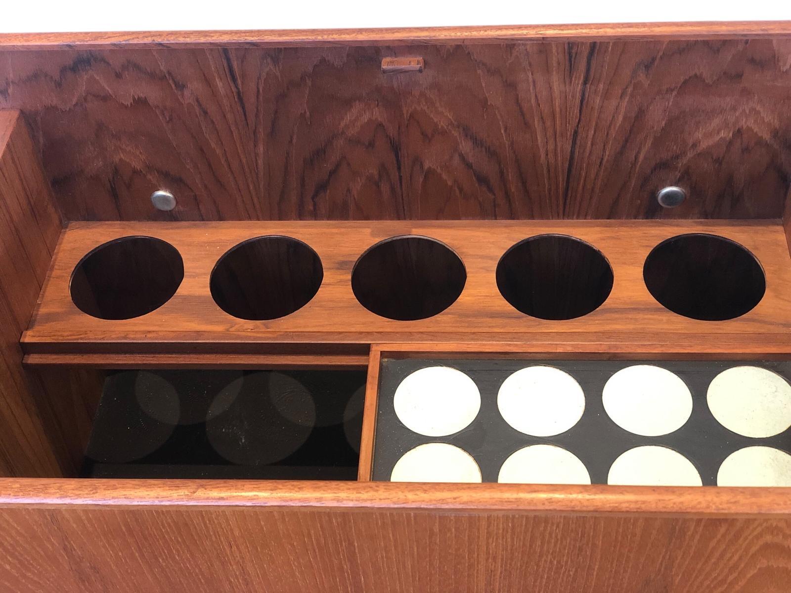 20ième siècle 1960s Danish Teak Arrebo Møbler Folding Drinks Cart Bar Trolley Andreas Hansen en vente