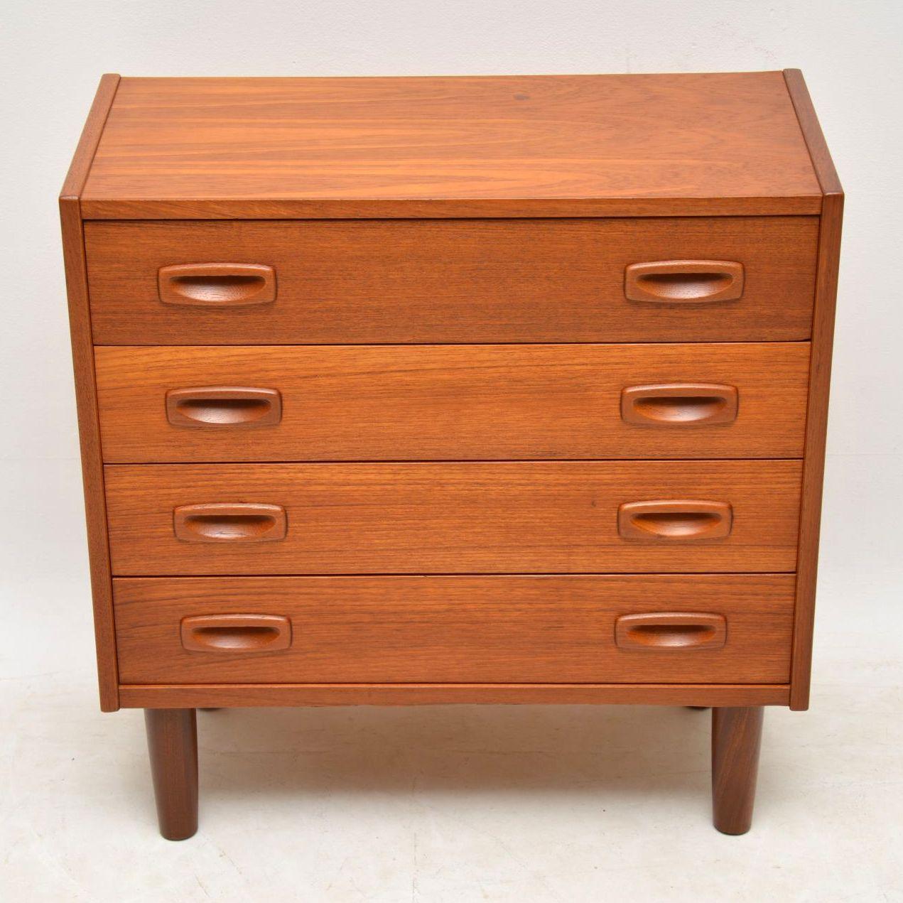 A stylish little Danish teak chest of drawers, this was made in the 1960s. It’s a petite and useful size, with plenty of storage space. We have had this stripped and re-polished to a very high standard, the condition is excellent. The top drawer has