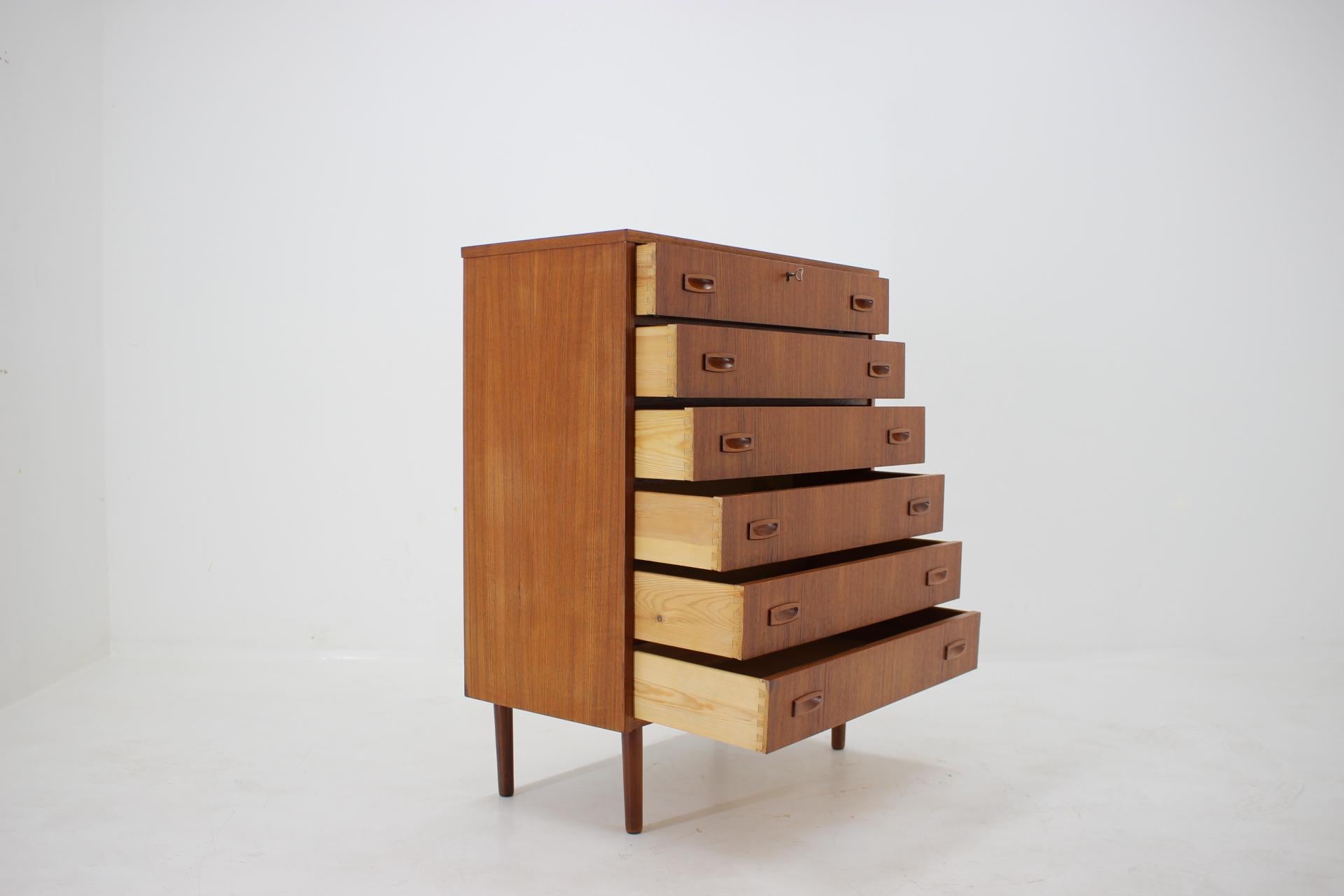 1960s Danish Teak Chest of Drawers 1