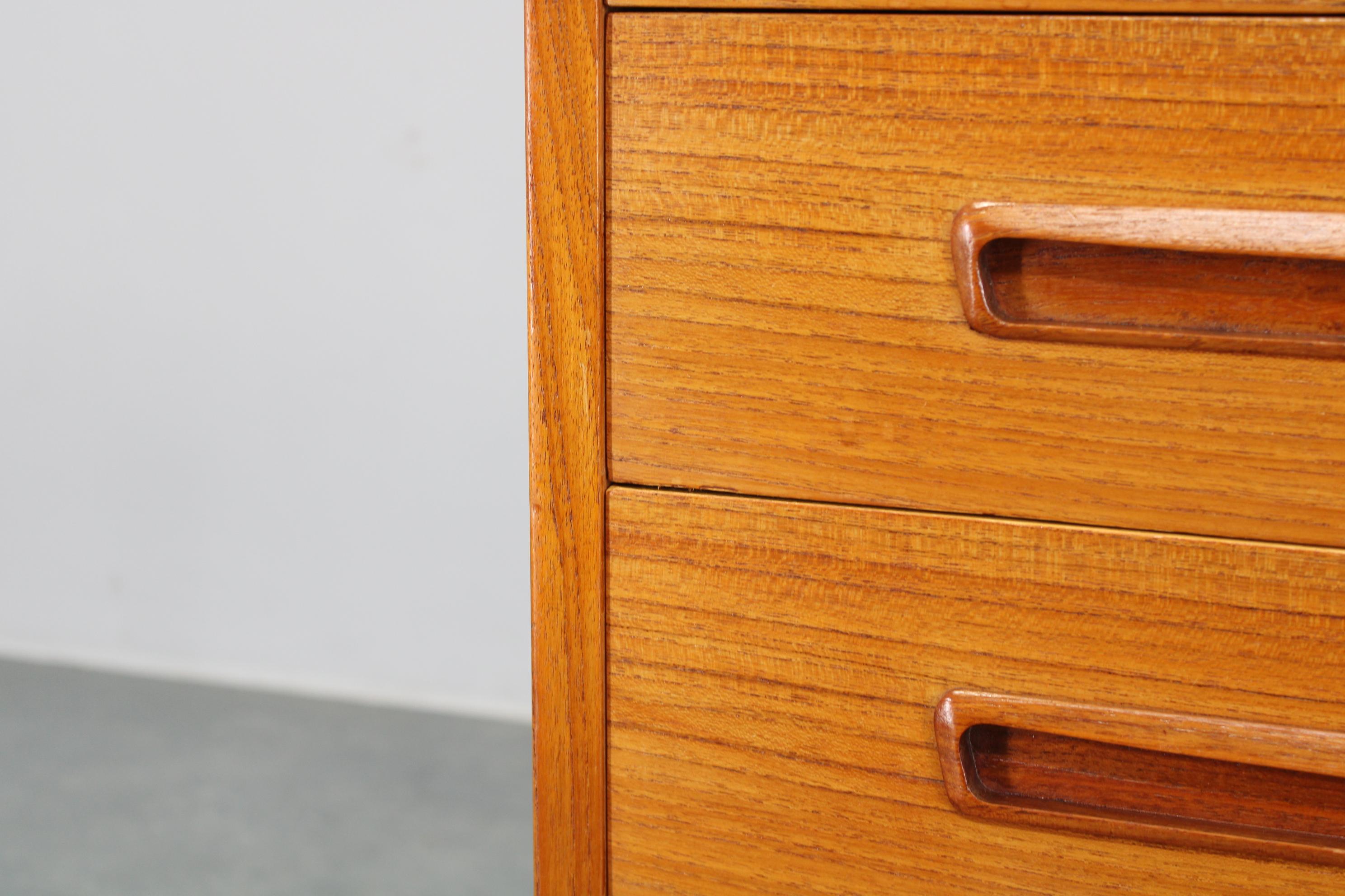 1960s Danish Teak Chest of Drawers For Sale 4