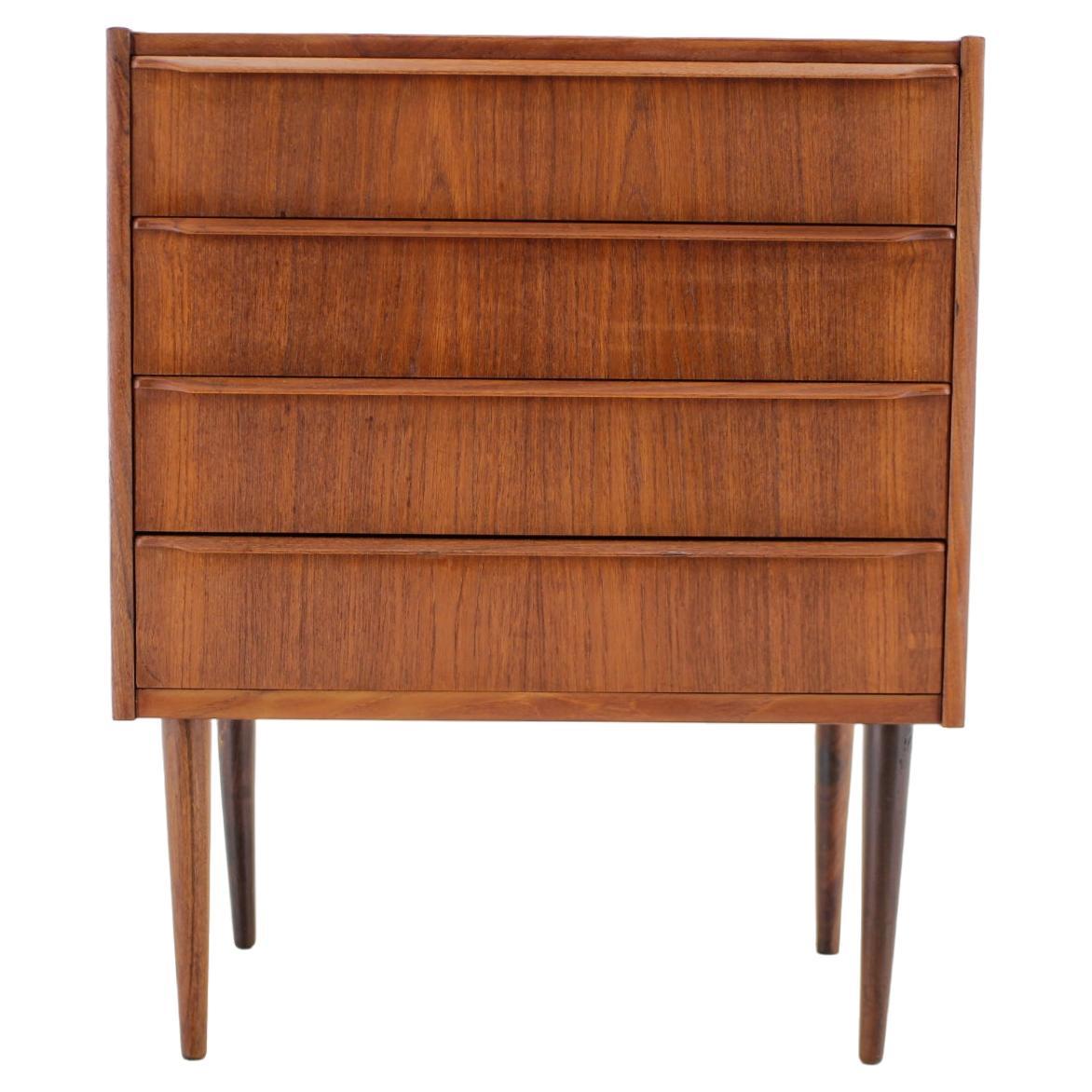 1960s Danish Teak Chest of Drawers 